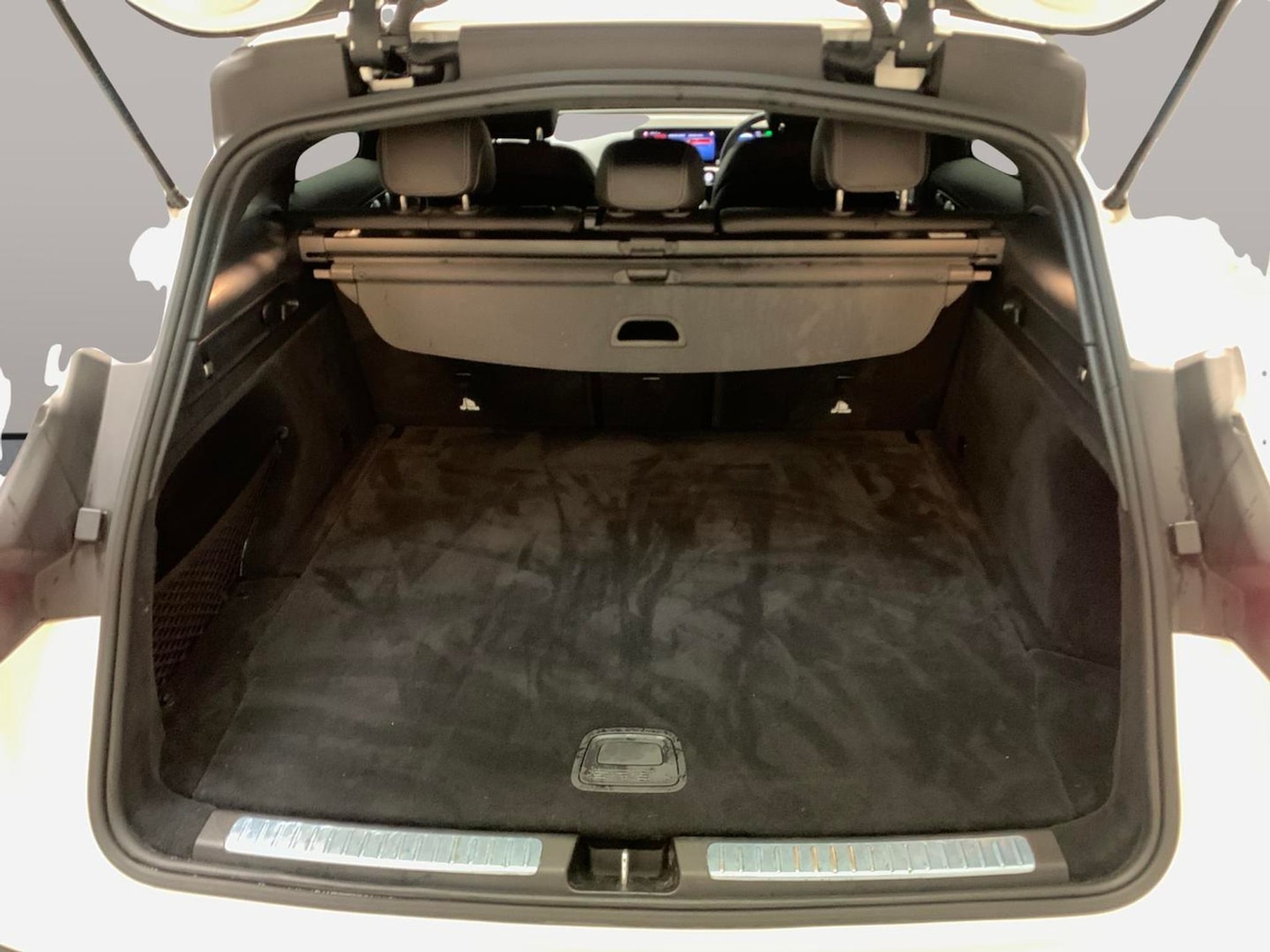 Used Mercedes-Benz EQC 2020 for sale - 77432320: Photo 38