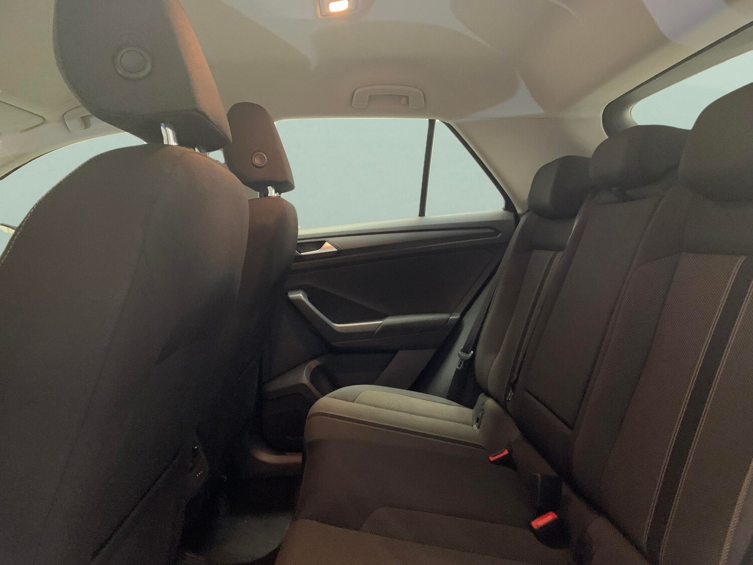 Used Volkswagen T-Roc 2019 for sale - 77555690: Photo 20