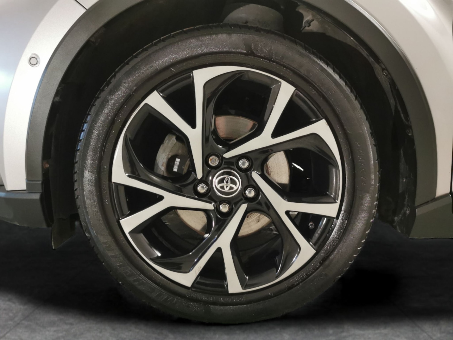 Used Toyota C-HR 2021 for sale - 76668686: Photo 24