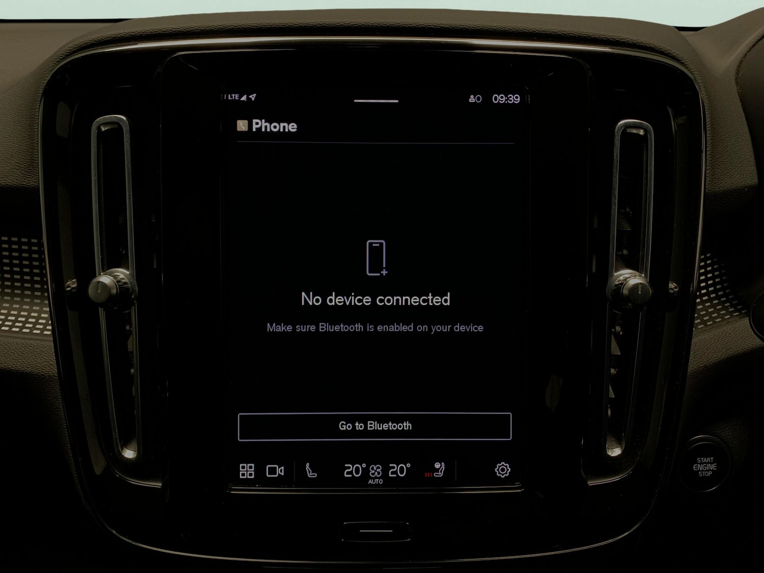 Used Volvo XC40 2022 for sale - 76612431: Photo 14