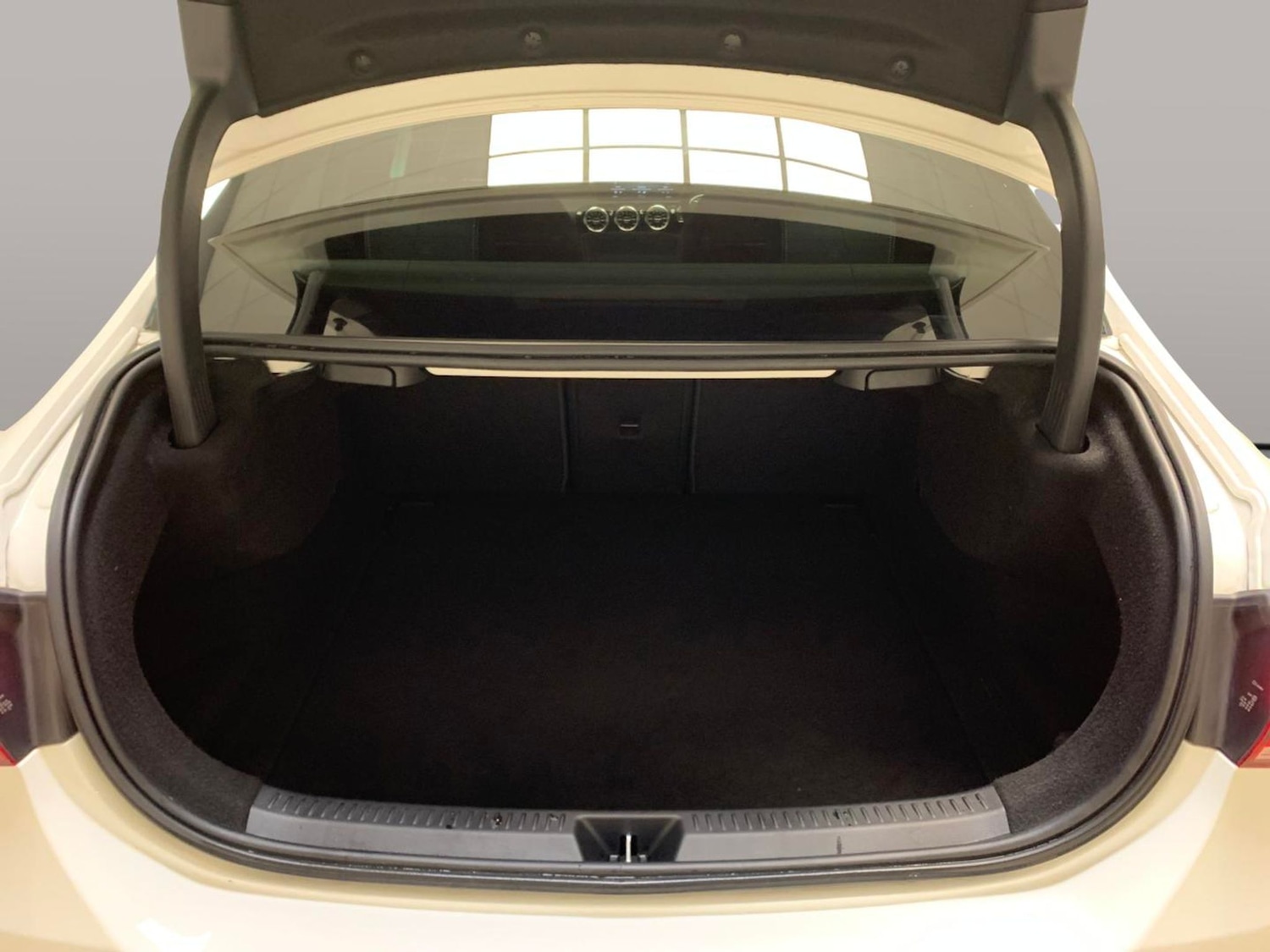 Used Mercedes-Benz A-Class 2021 for sale - 77389373: Photo 31