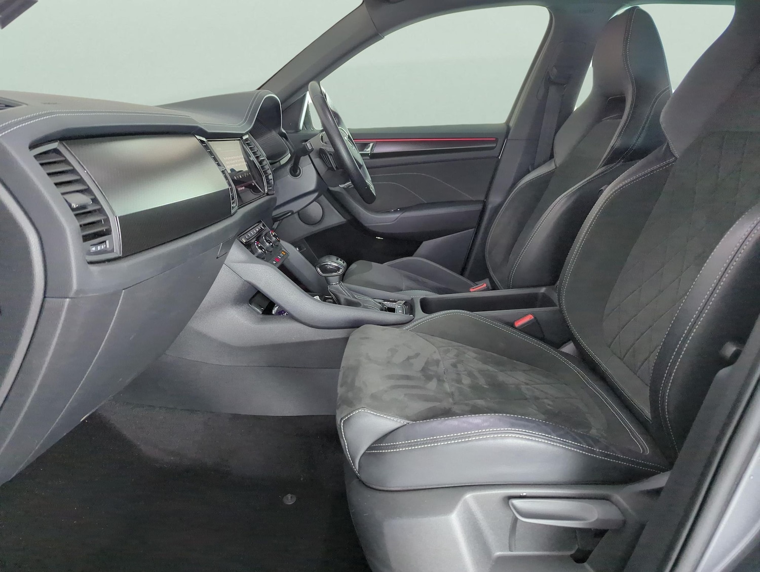 Used Skoda Kodiaq 2023 for sale - 77636437: Photo 4