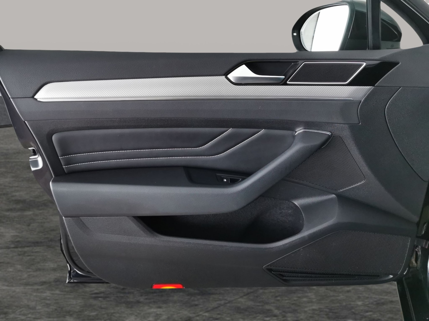 Used Volkswagen Passat 2023 for sale - 77240596: Photo 25