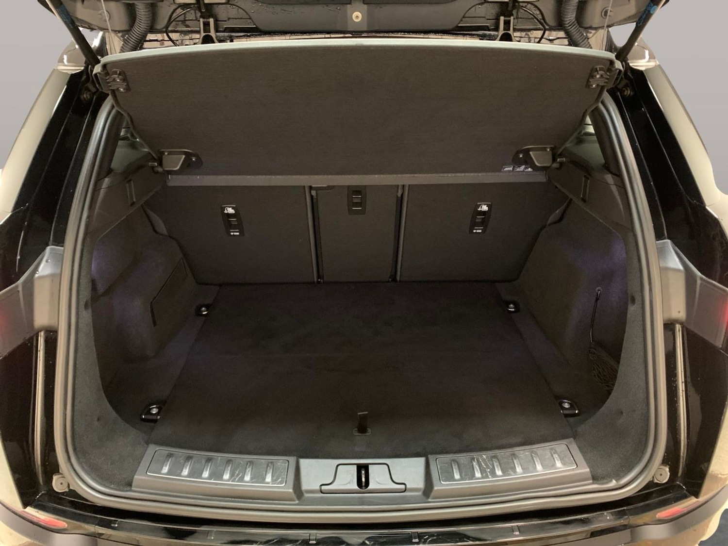 Used Land Rover Range Rover Evoque 2021 for sale - 76980440: Photo 32