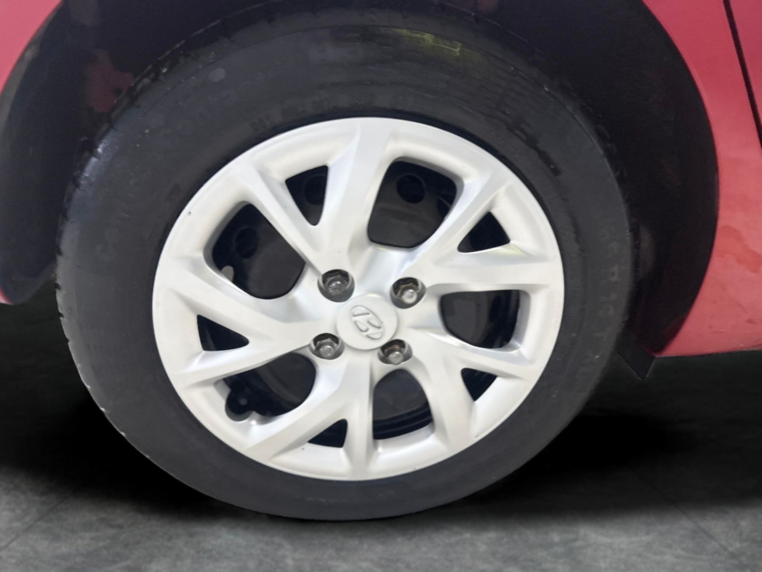 Used Hyundai i10 2019 for sale - 76725396: Photo 14