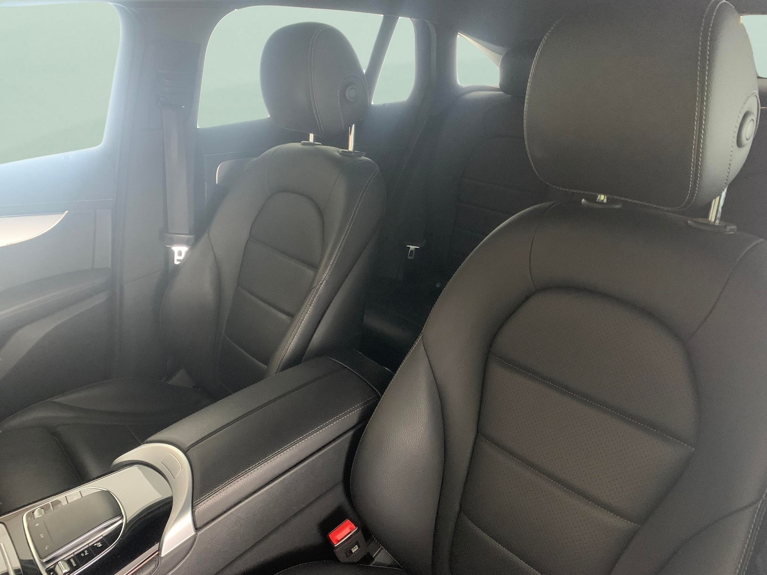 Used Mercedes-Benz EQC 2022 for sale - 77208095: Photo 6