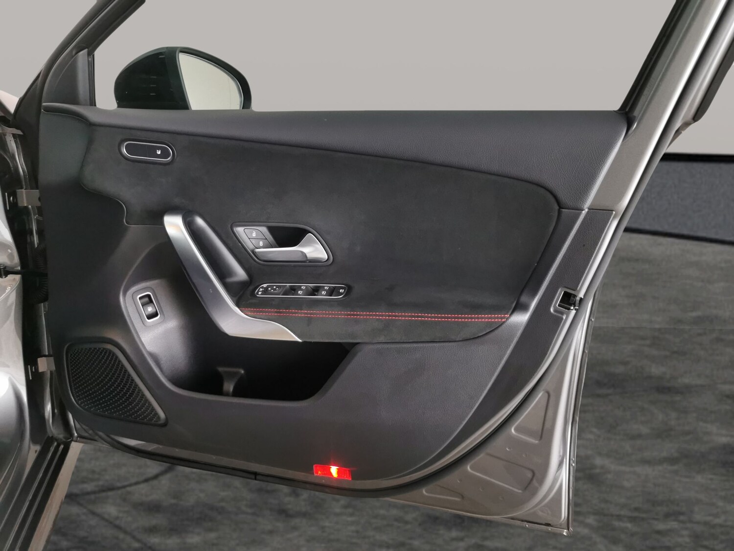 Used Mercedes-Benz A-Class for sale - 77829709: Photo 30