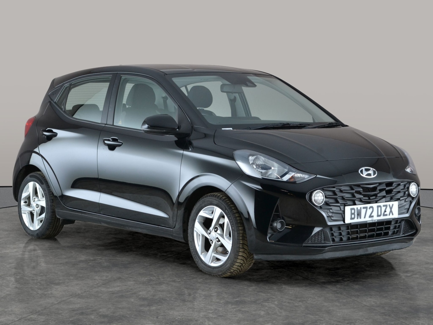 Used Hyundai i10 2023 for sale - 77241232: Photo 8