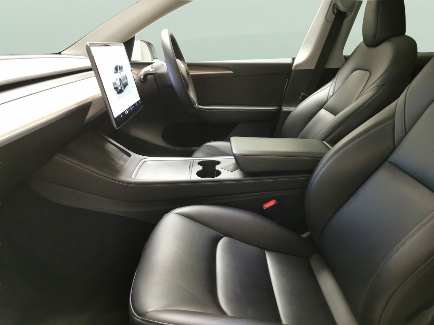 Used Tesla Model Y 2023 for sale - 78067918: Photo 4