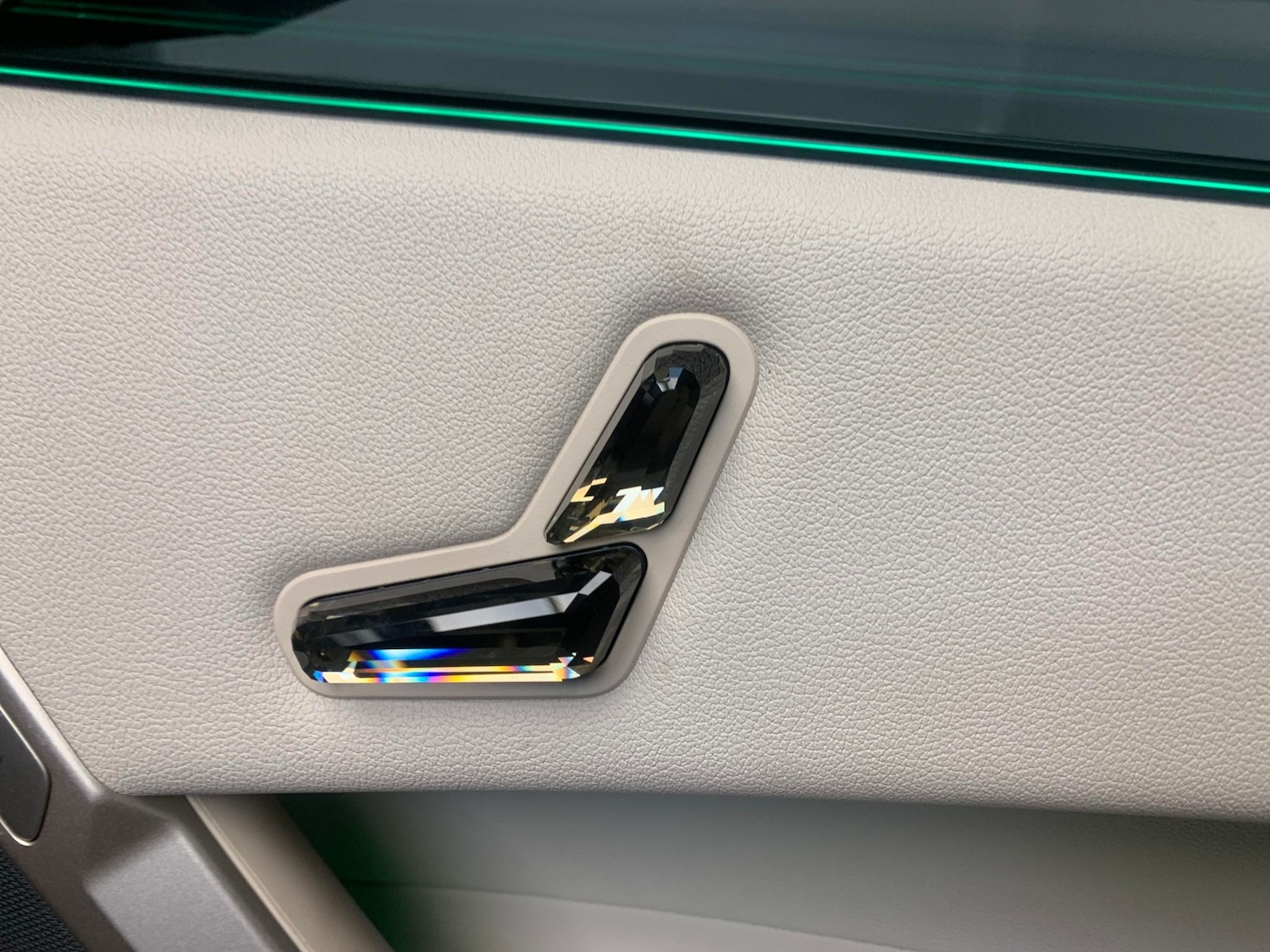 Used BMW iX 2024 for sale - 77294918: Photo 14