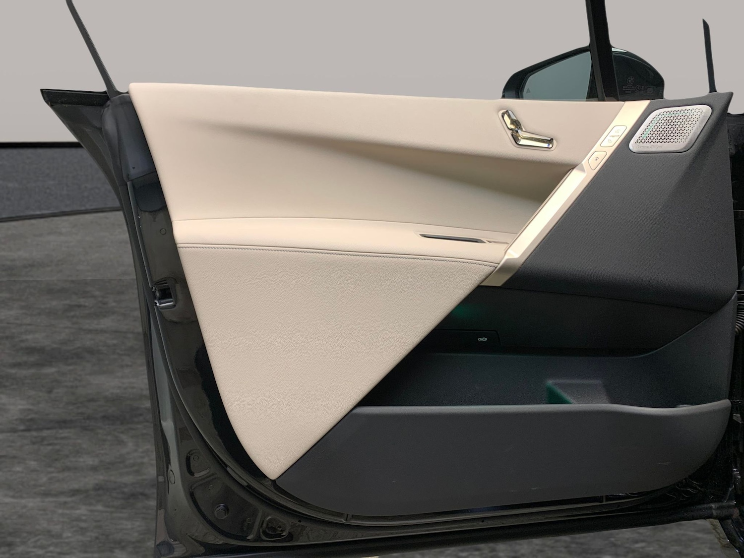 Used BMW iX 2024 for sale - 77294918: Photo 25