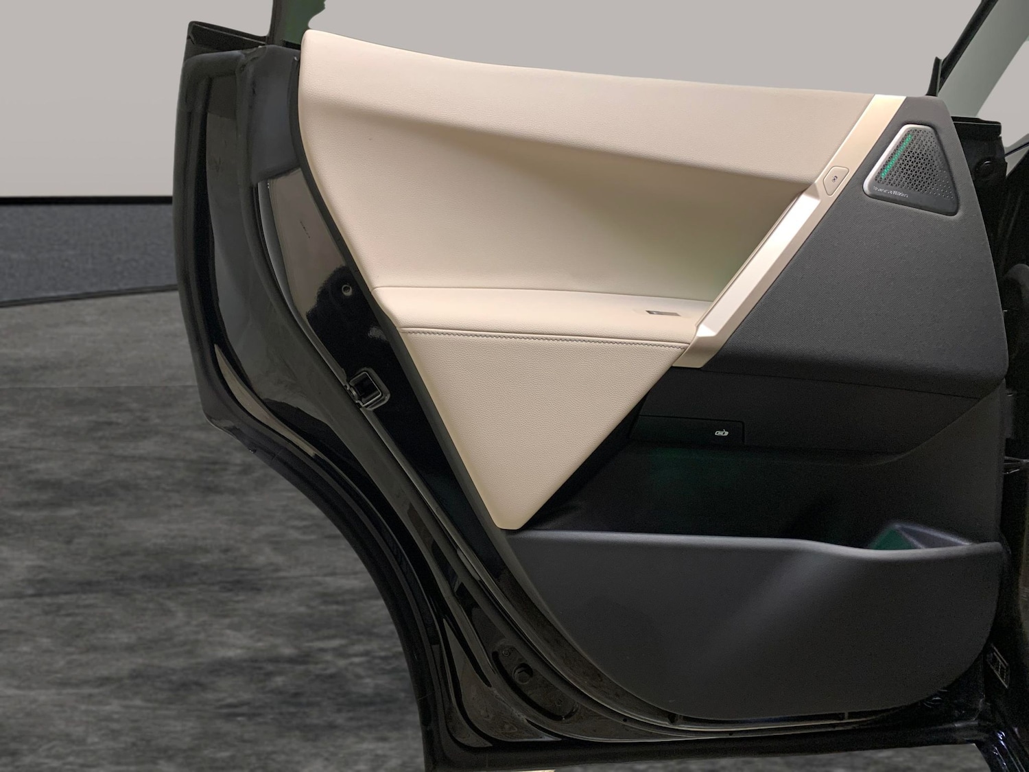 Used BMW iX 2024 for sale - 77294918: Photo 26