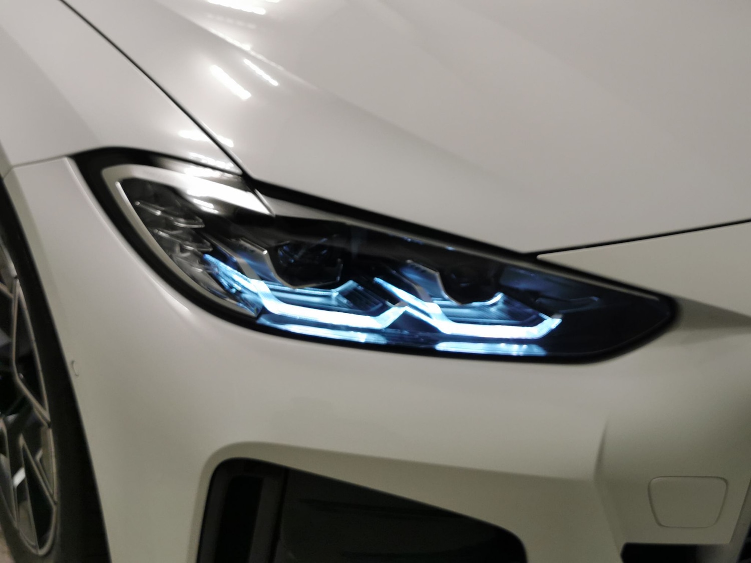 Used BMW i4 2022 for sale - 76626235: Photo 25