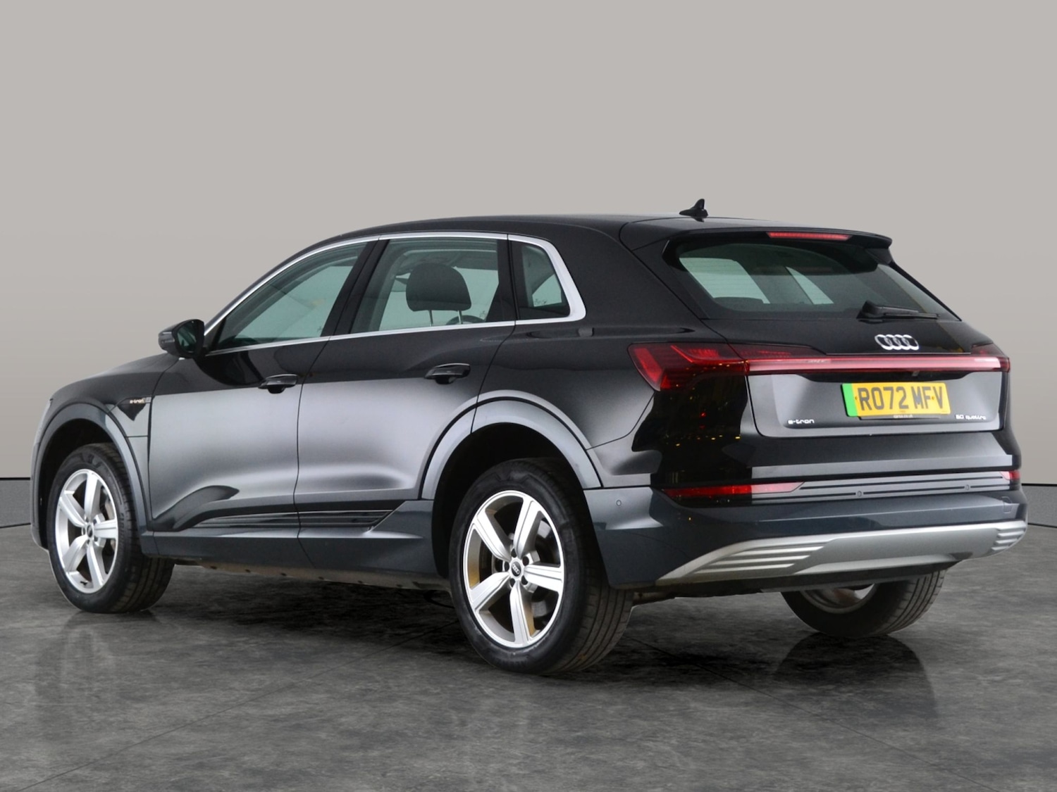Used Audi e-tron 2022 for sale - 77846210: Photo 9