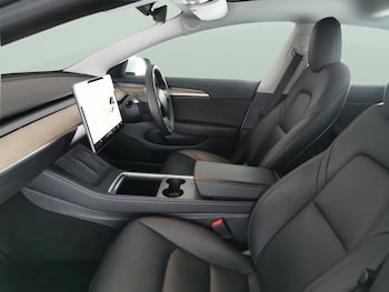 Used Tesla Model 3 undefined for sale - 77365004: Photo