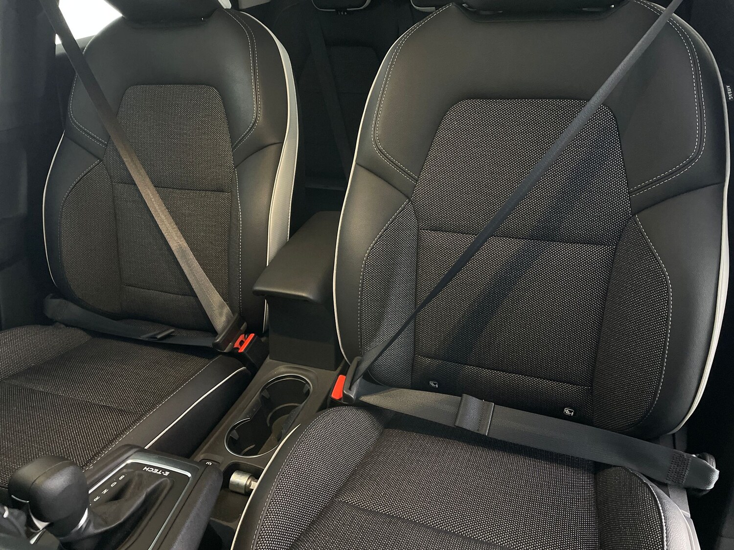 Used Renault Captur for sale - 78140621: Photo 14