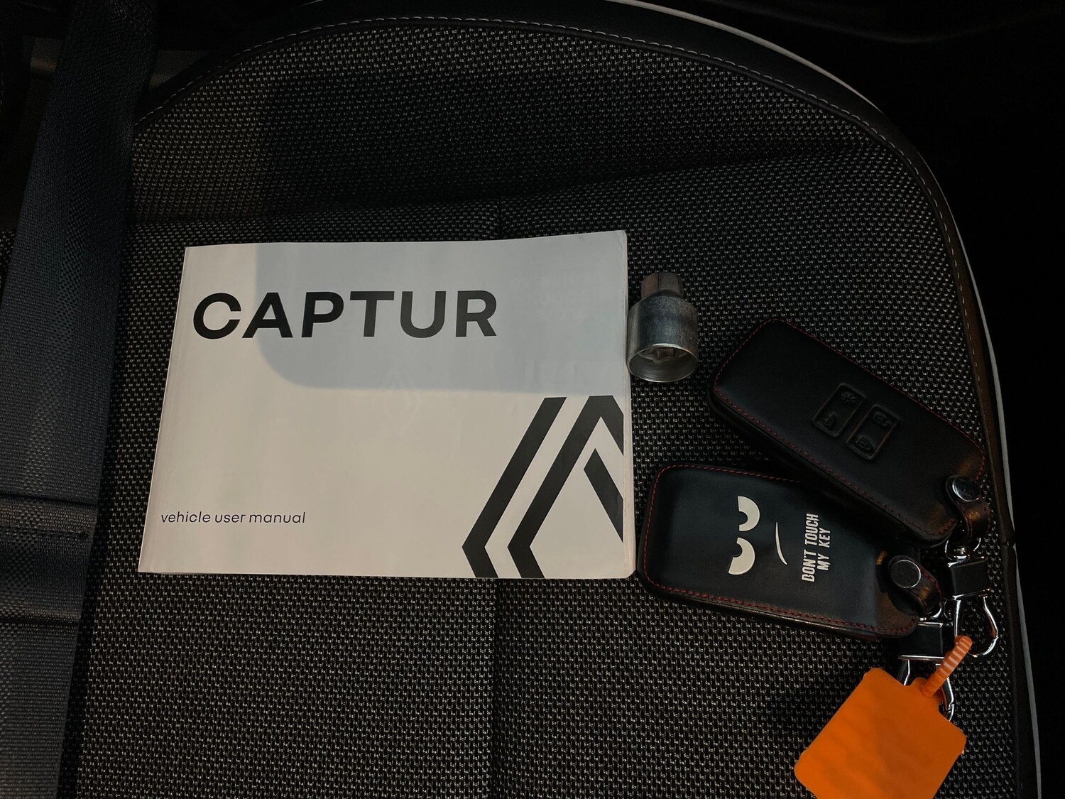 Used Renault Captur for sale - 78140621: Photo 33