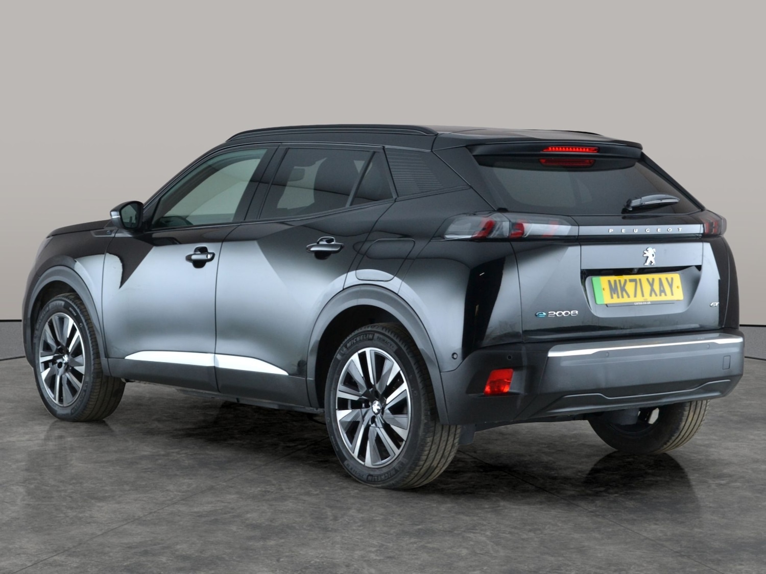 Used Peugeot E-2008 2021 for sale - 77350830: Photo 13