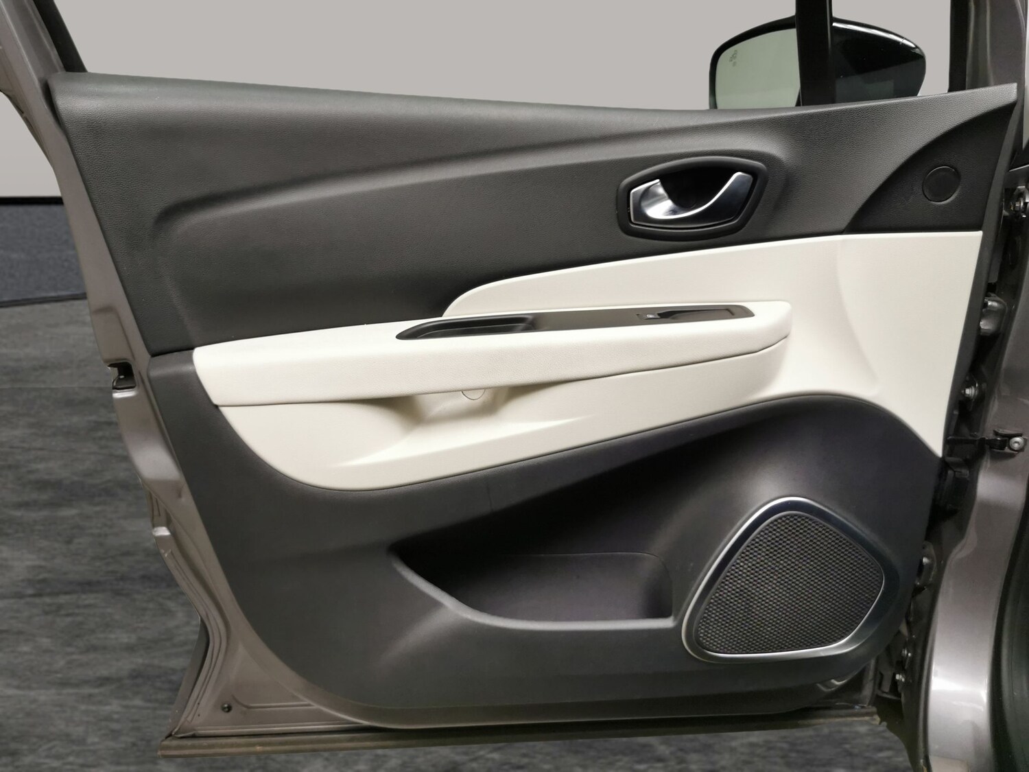 Vehicle 37
