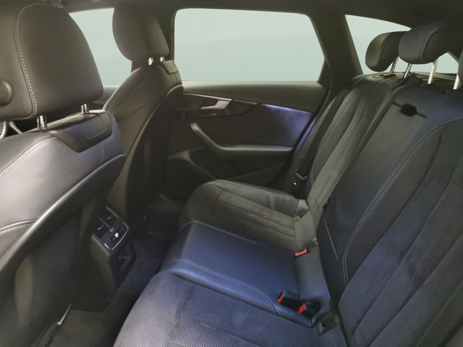 Used Audi A4 2019 for sale - 78218608: Photo 28