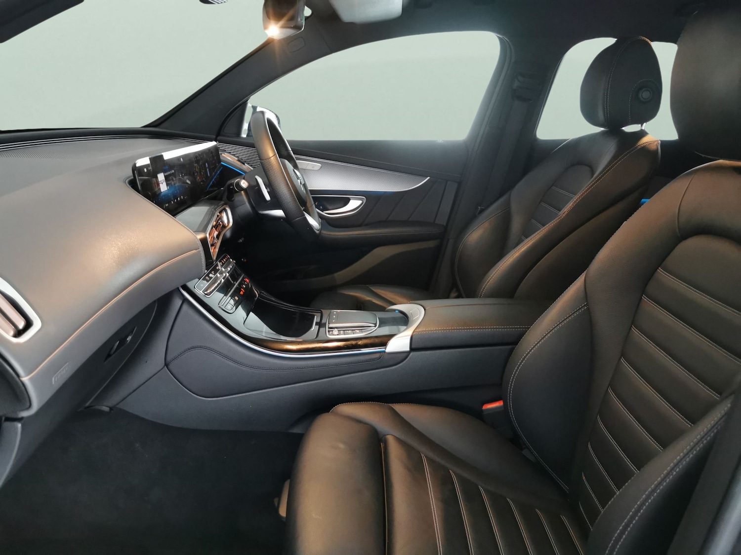 Used Mercedes-Benz EQC 2022 for sale - 76526660: Photo 4