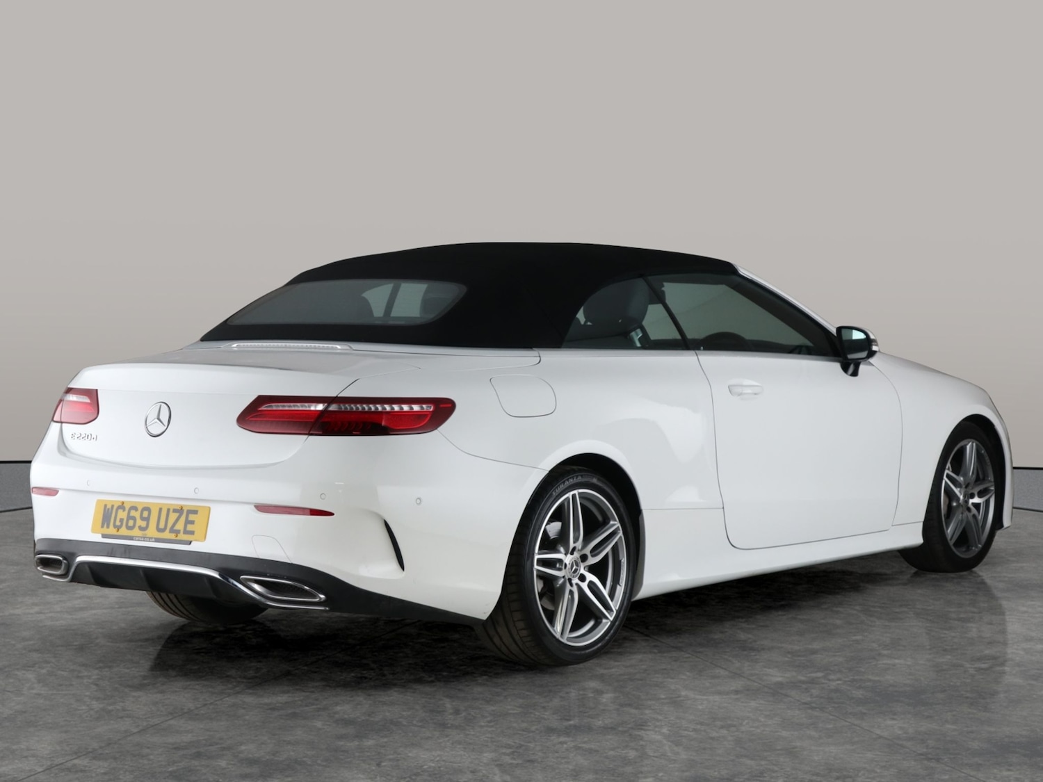 Used Mercedes-Benz E Class 2019 for sale - 76342438: Photo 12