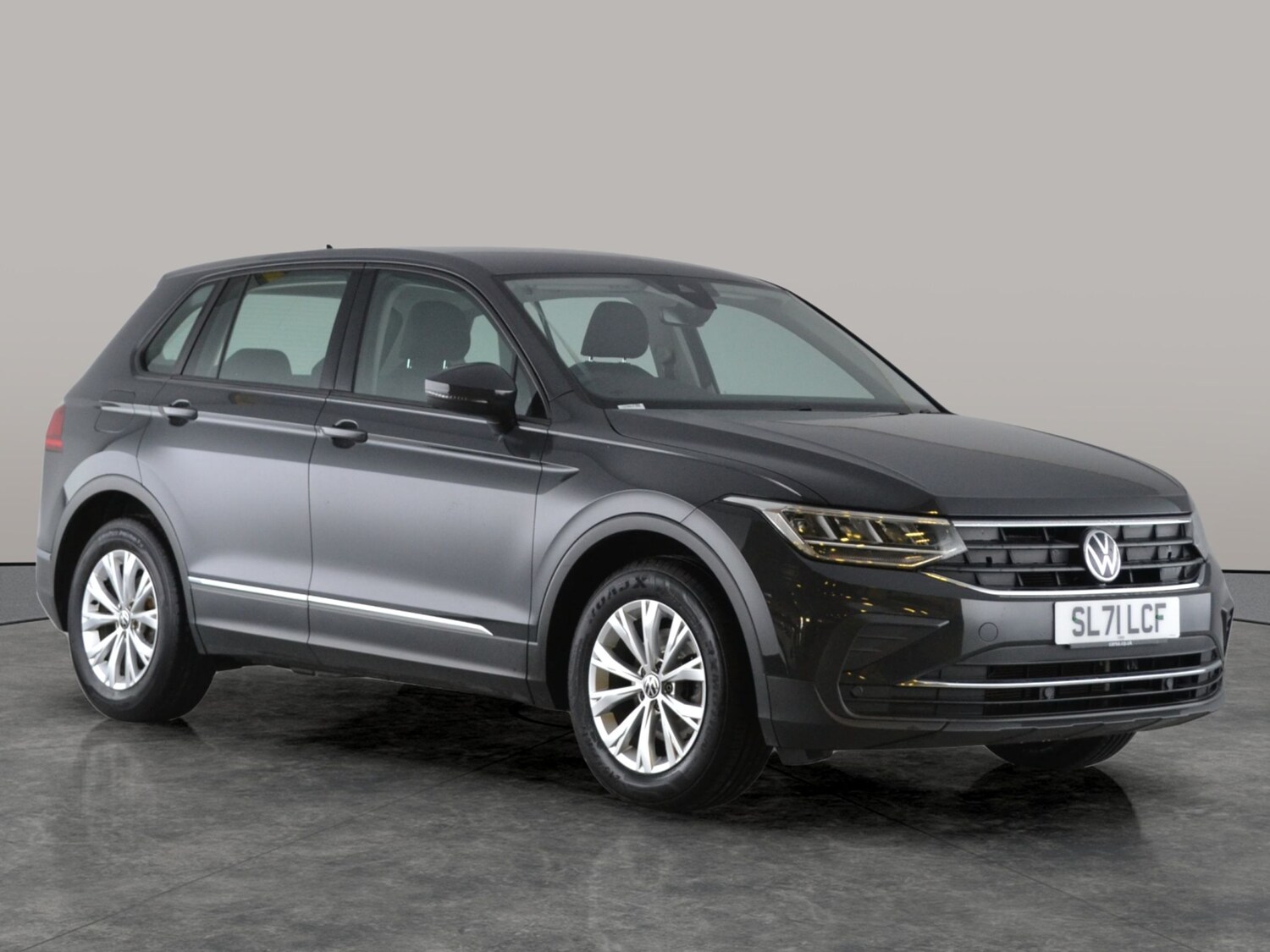 Used Volkswagen Tiguan 2021 for sale - 77636435: Photo 11