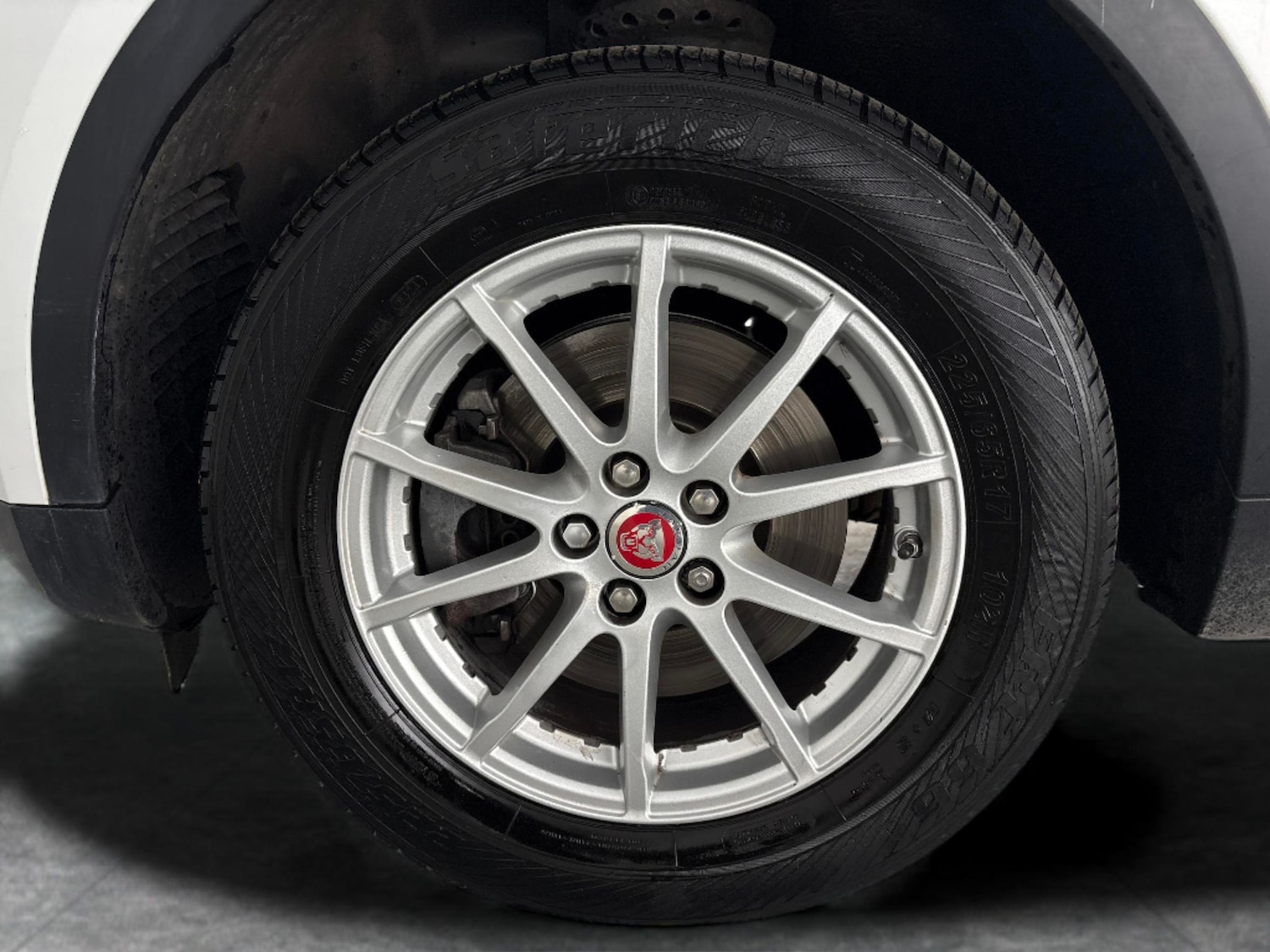 Used Jaguar E-Pace 2019 for sale - 76515179: Photo 22