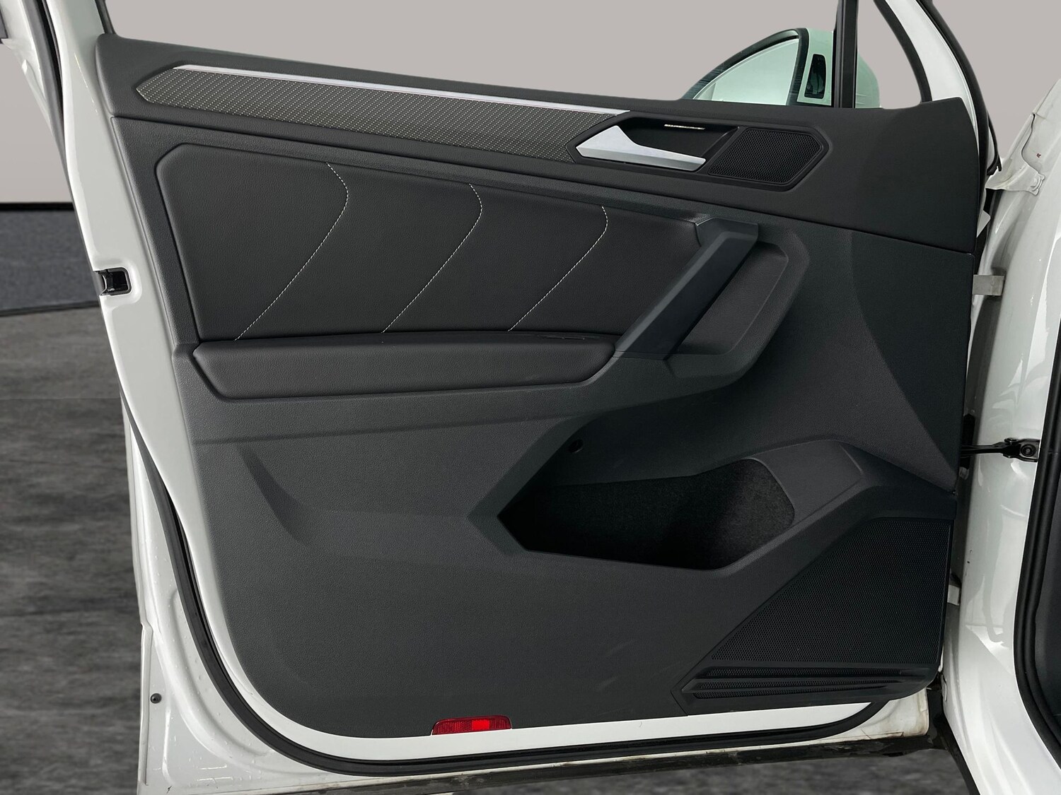 Used Volkswagen Tiguan for sale - 77675911: Photo 31