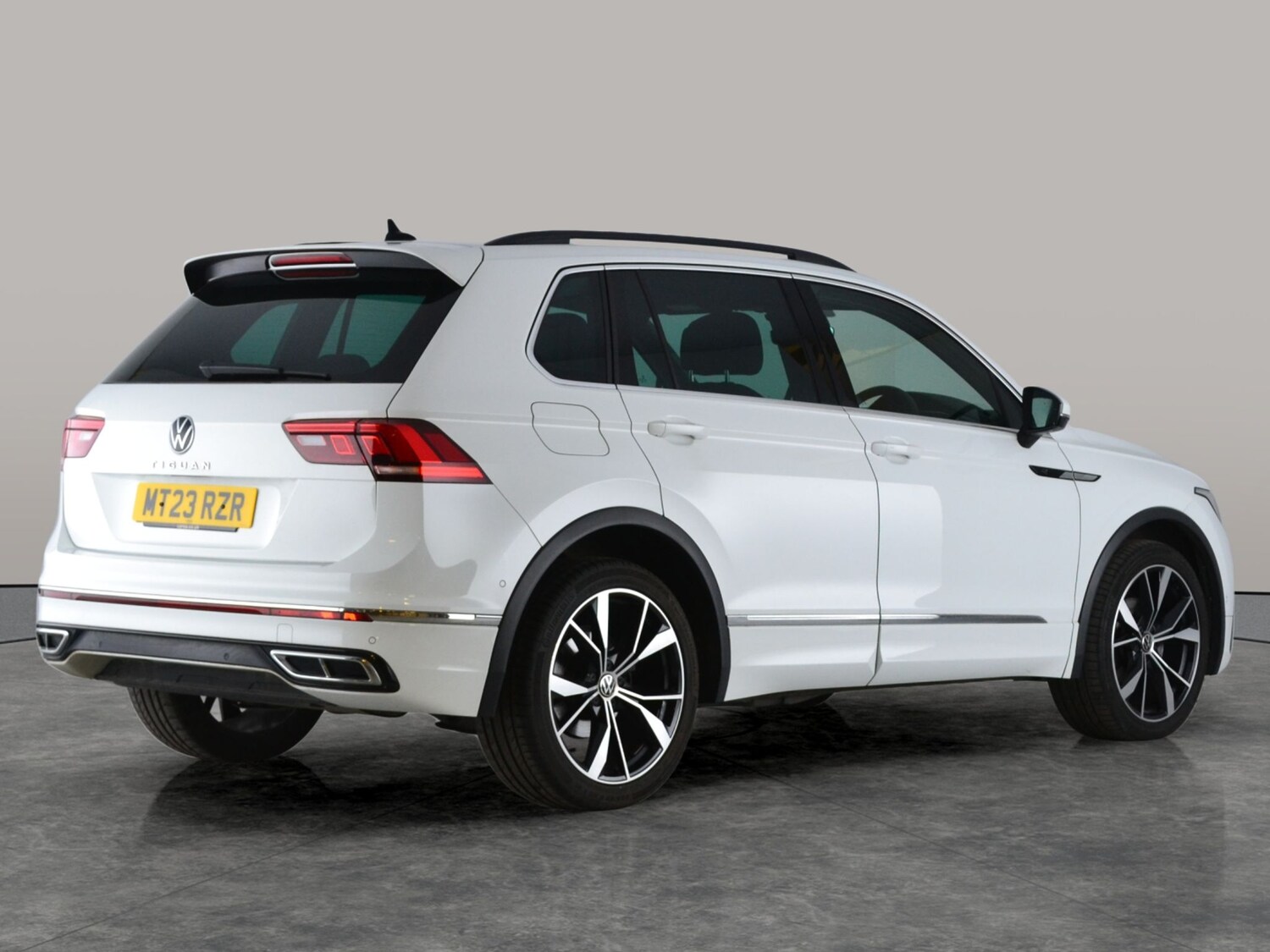 Used Volkswagen Tiguan for sale - 77675911: Photo 9