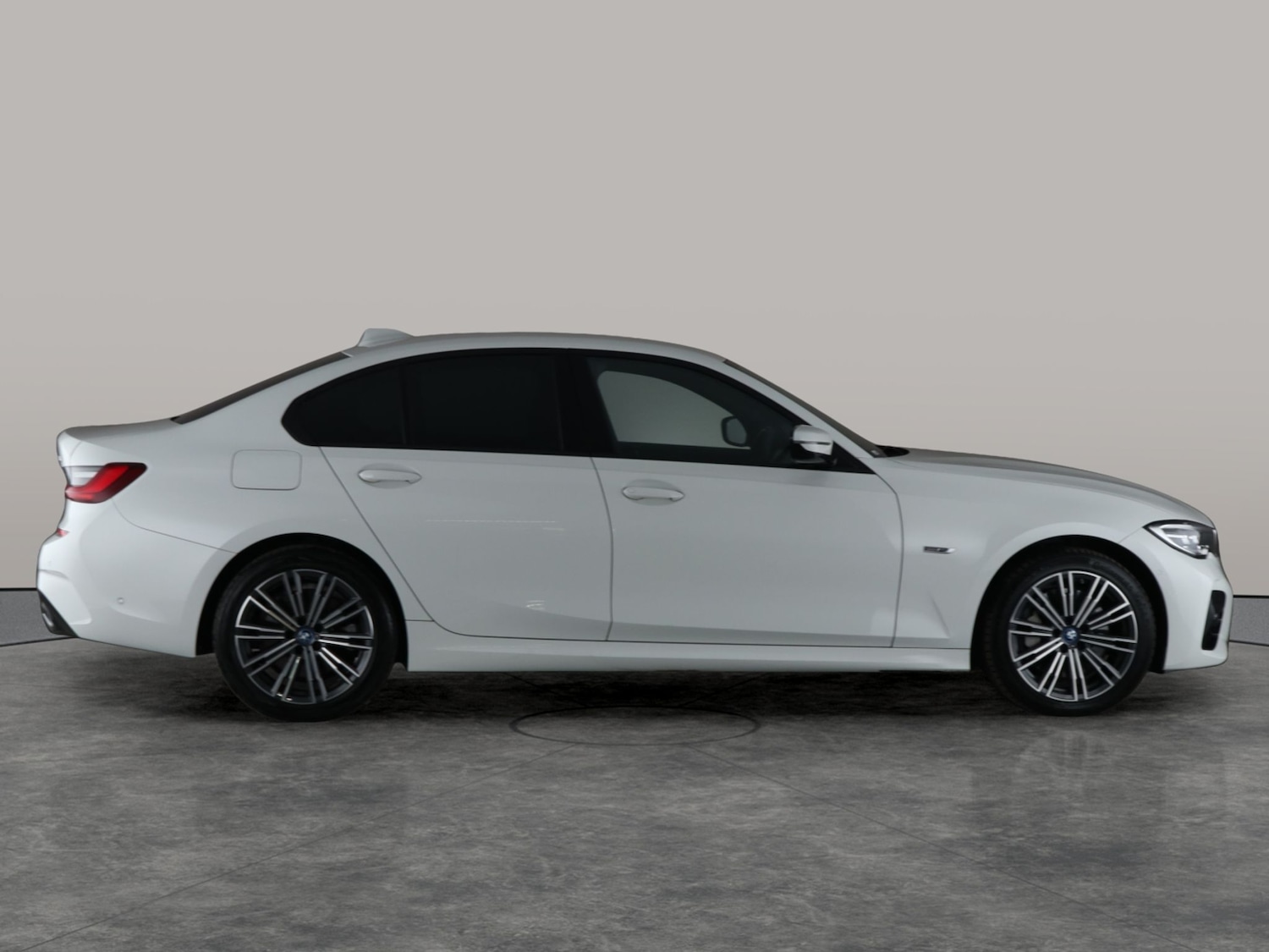 Used BMW 3 Series 2021 for sale - 76374928: Photo 12