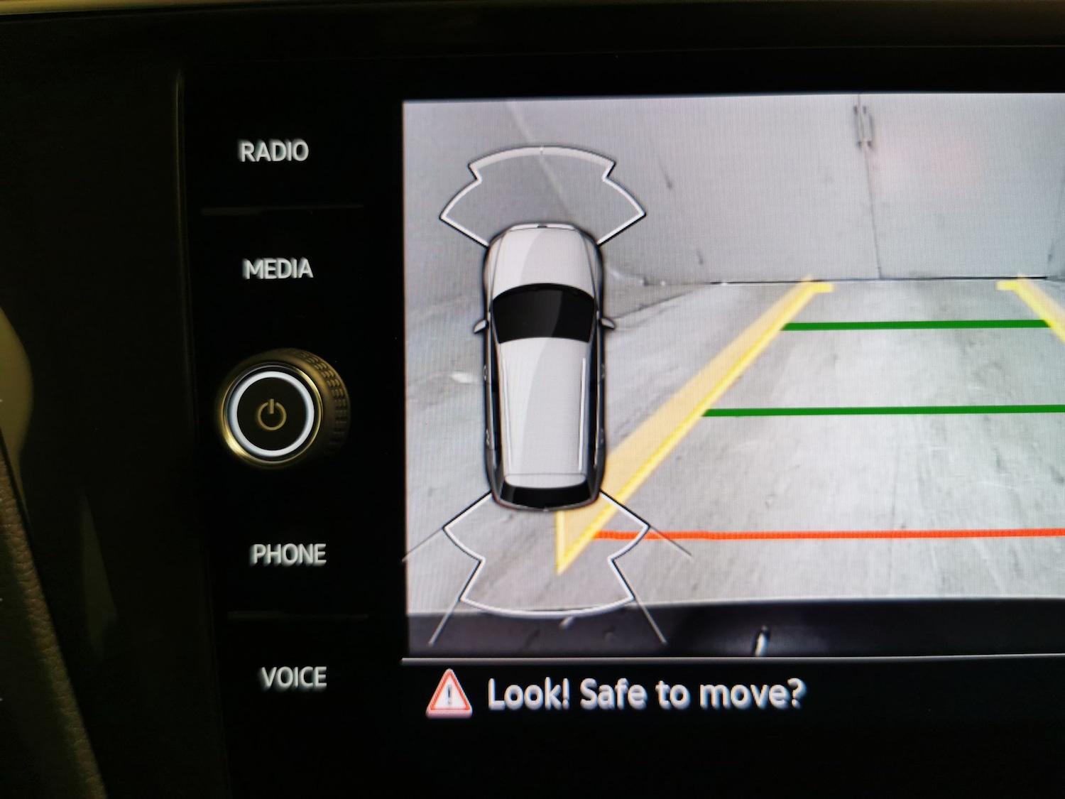 Used Volkswagen Tiguan 2023 for sale - 76908338: Photo 15