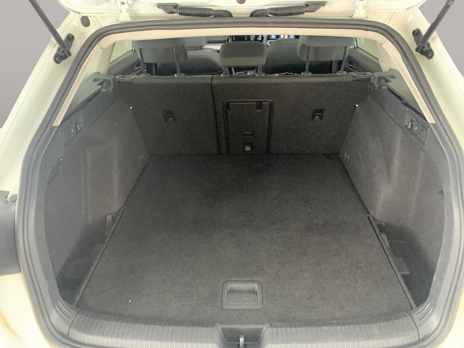 Used Volkswagen Golf 2023 for sale - 76545109: Photo 34