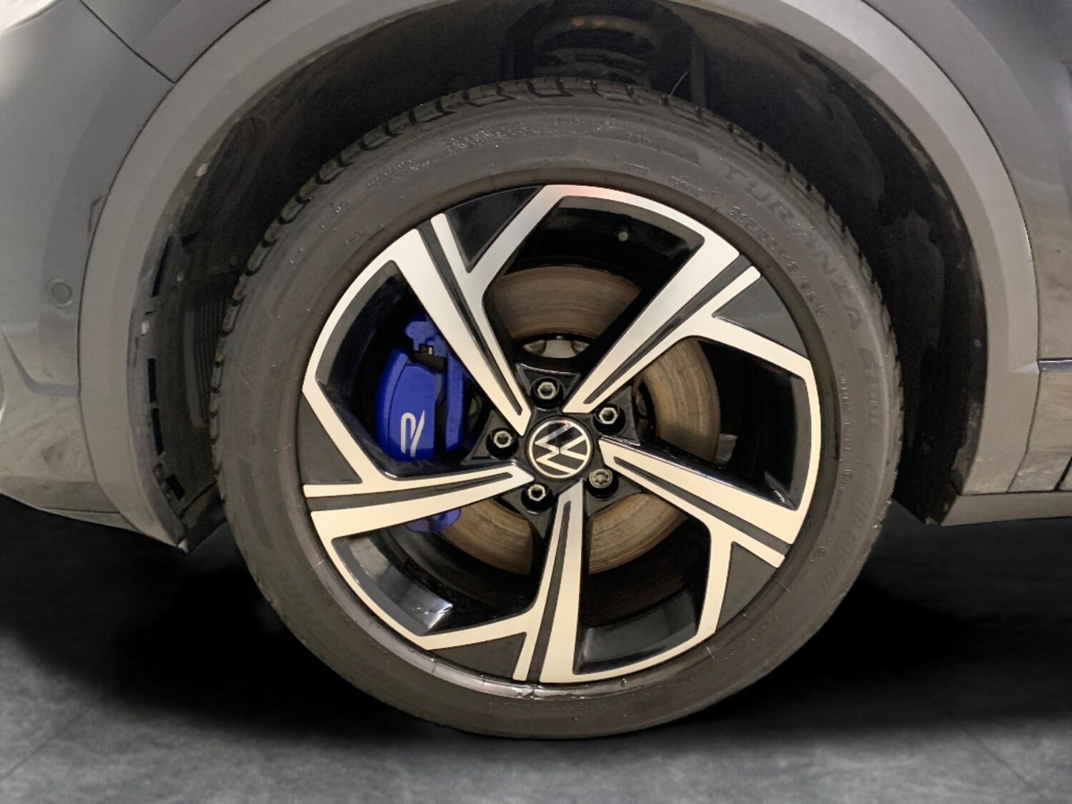 Used Volkswagen T-Roc for sale - 77490481: Photo 19