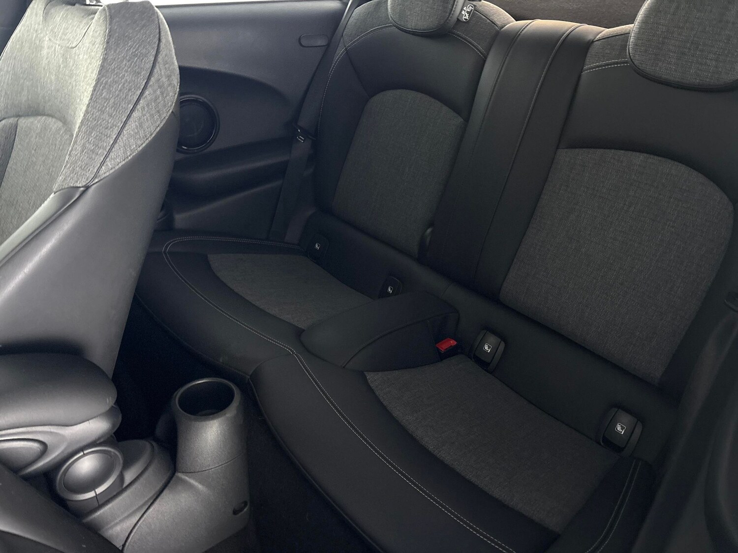 Used MINI Hatch 2022 for sale - 76960463: Photo 27