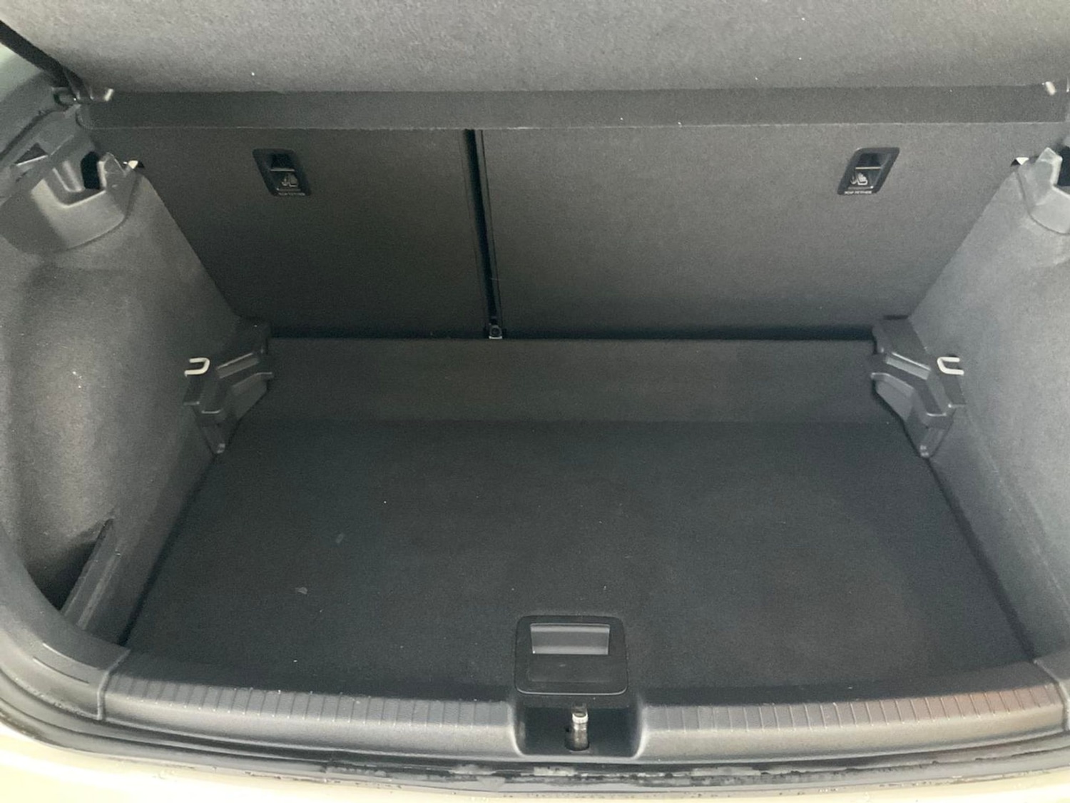 Used Volkswagen Polo 2022 for sale - 76599803: Photo 31