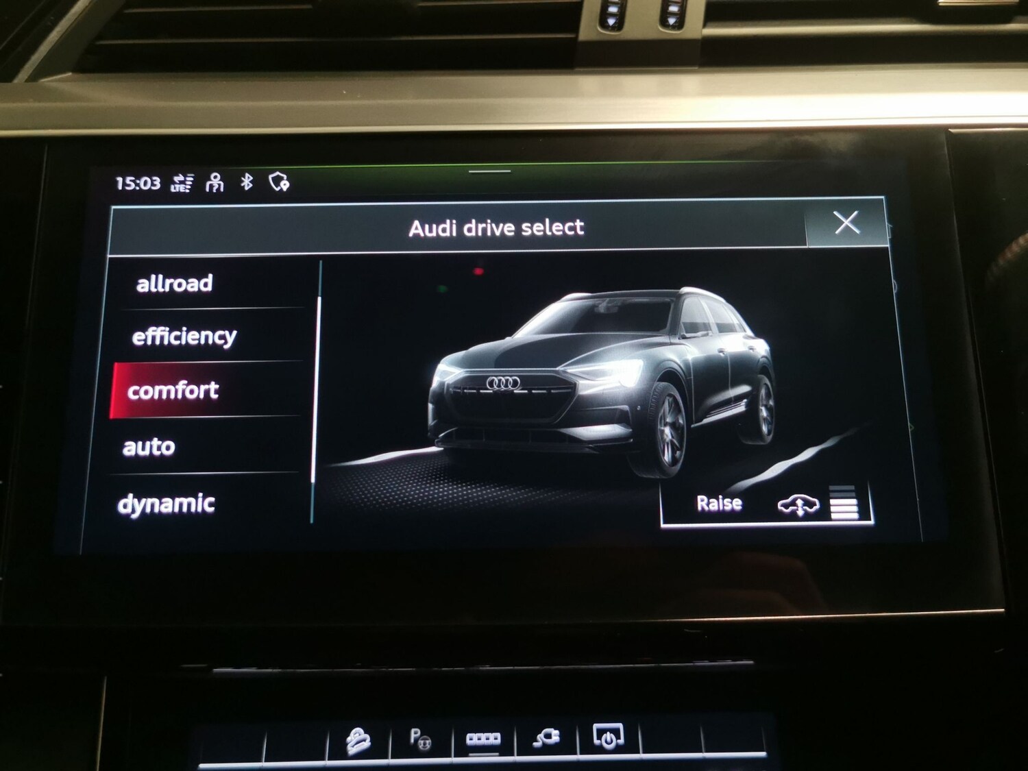 Used Audi e-tron 2022 for sale - 77842064: Photo 18