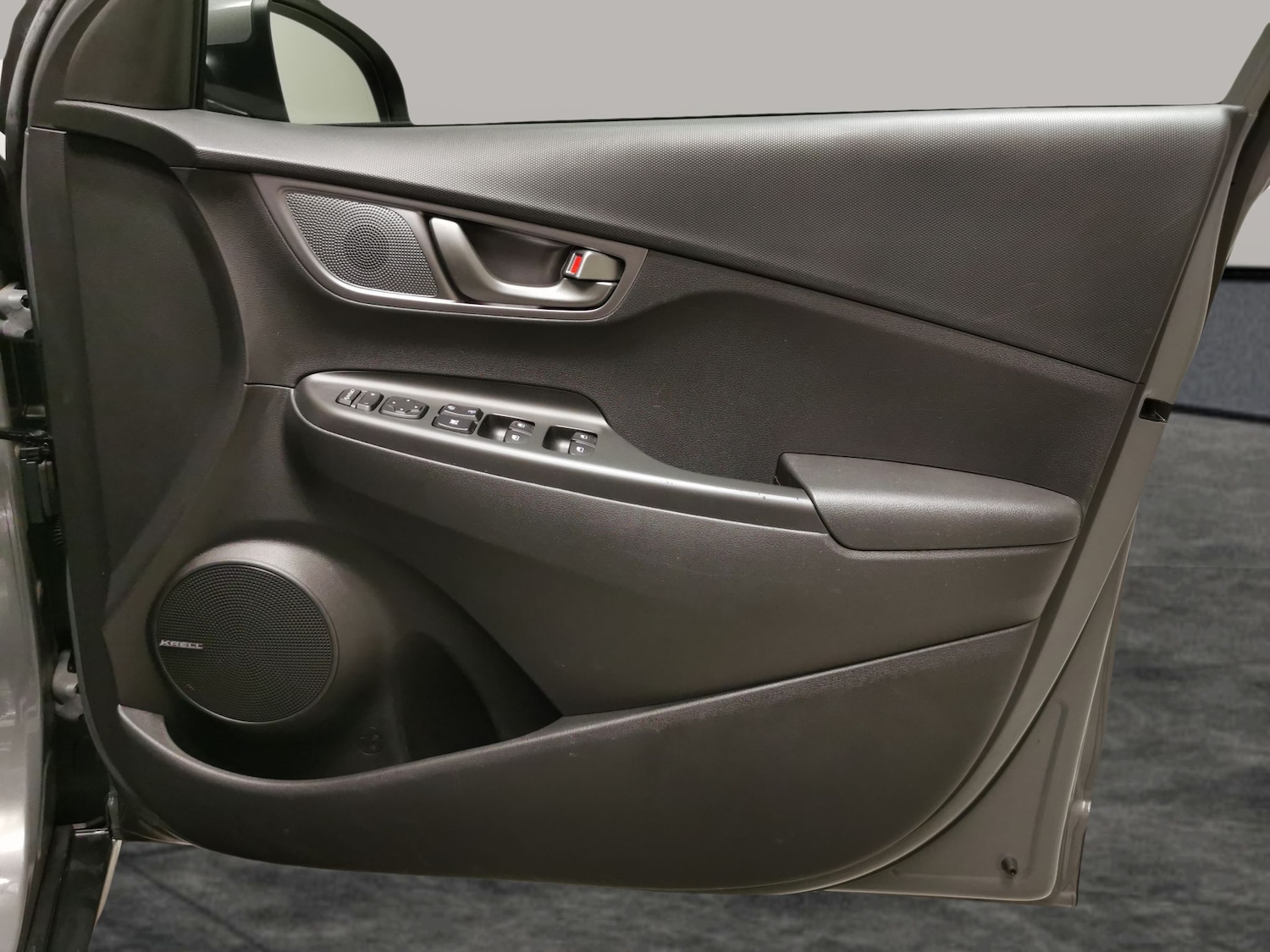 Used Hyundai KONA 2020 for sale - 76444601: Photo 39