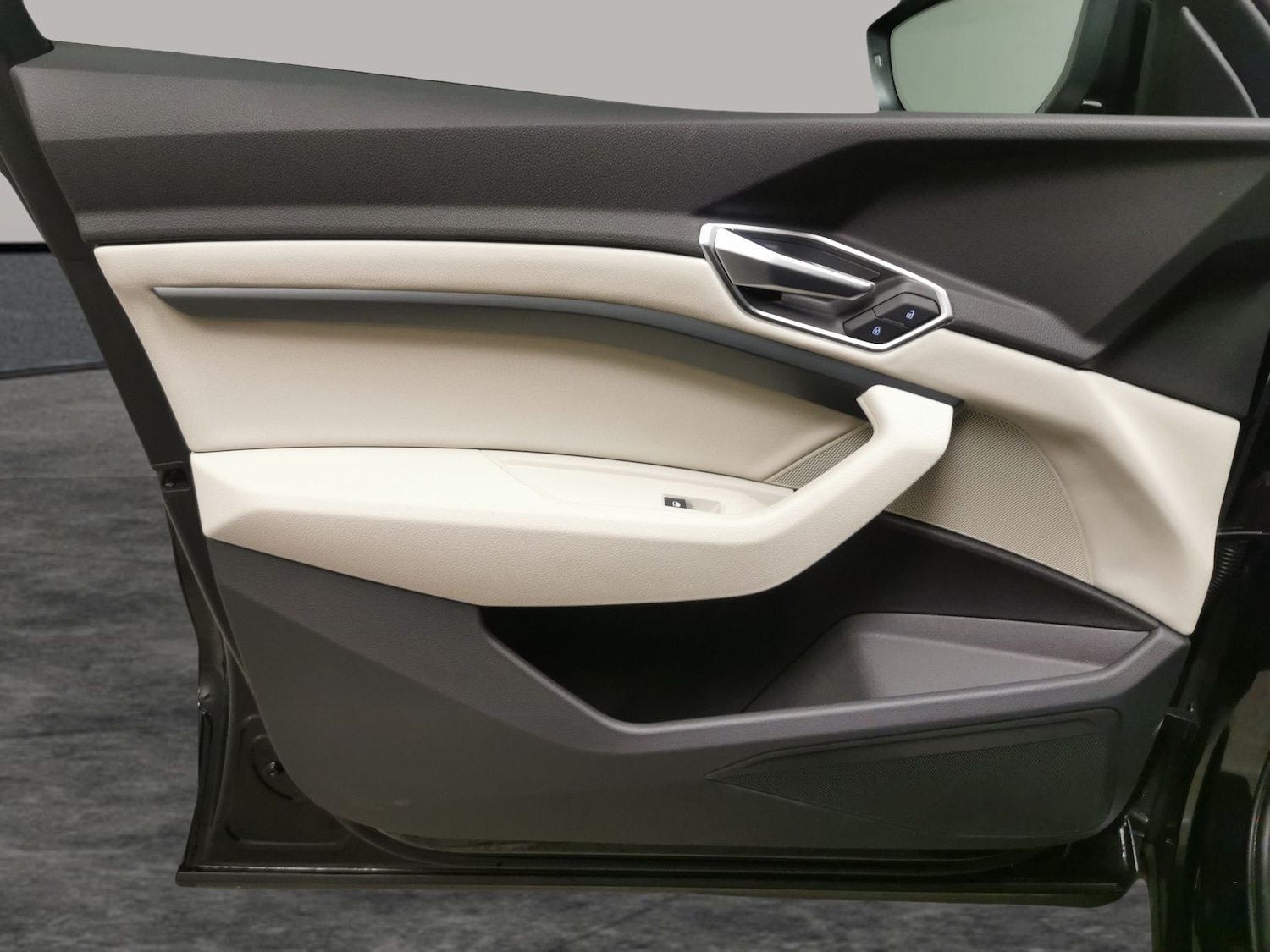 Used Audi e-tron 2022 for sale - 78026963: Photo 29