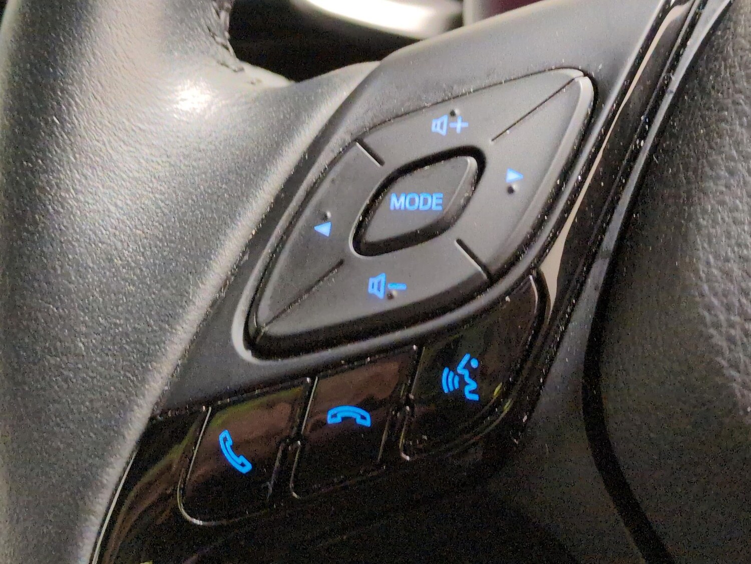 Used Toyota C-HR 2023 for sale - 77797971: Photo 20