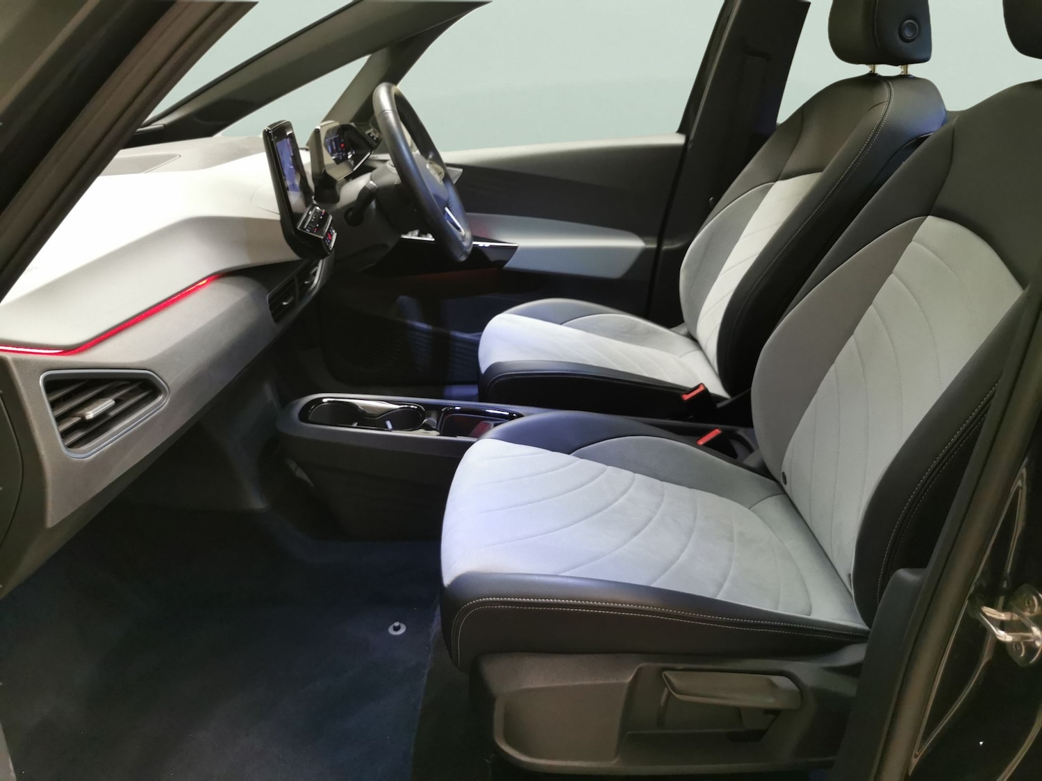 Used Volkswagen ID.3 for sale - 77829667: Photo 4