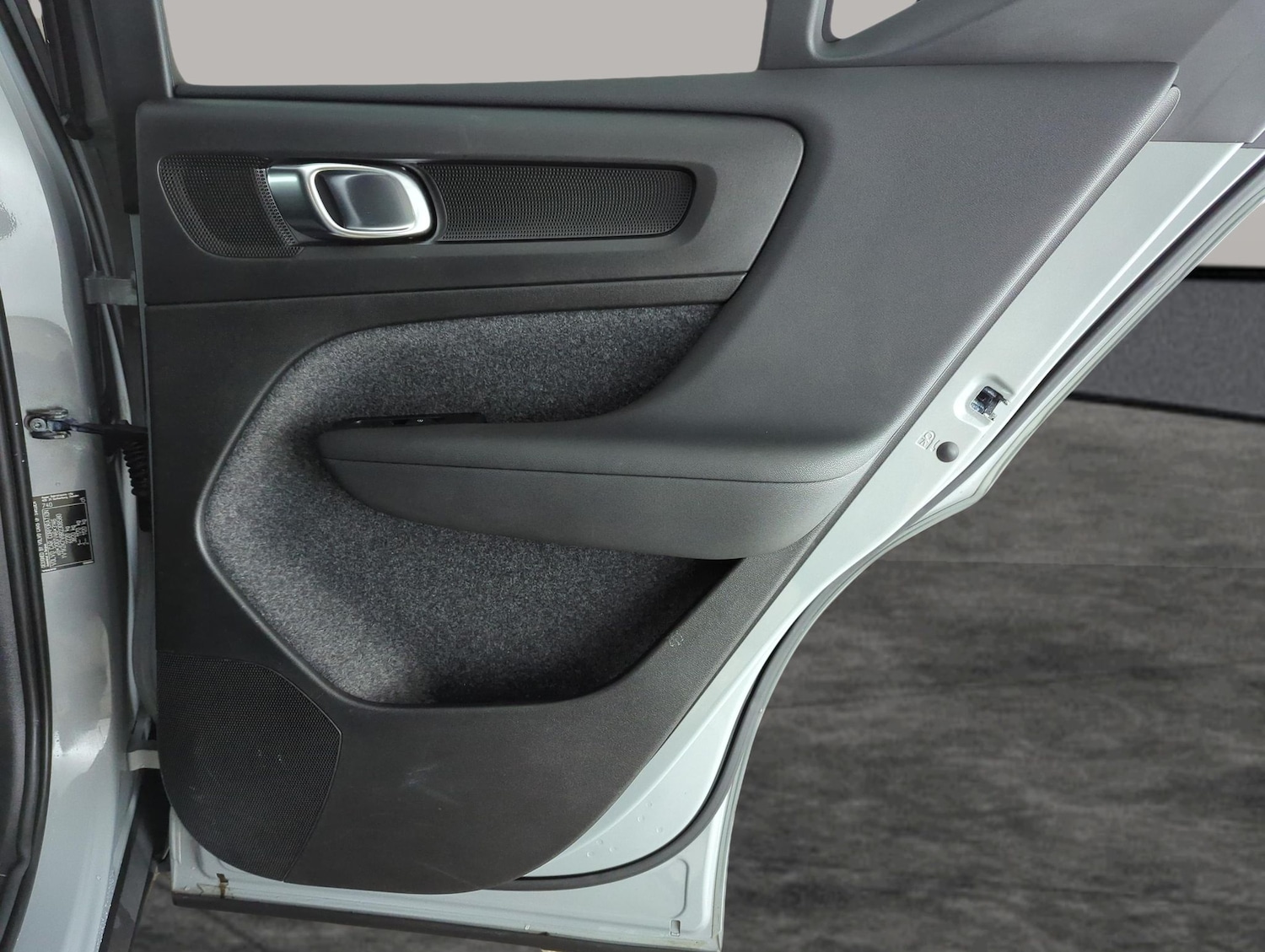 Used Volvo XC40 2024 for sale - 77896632: Photo 28