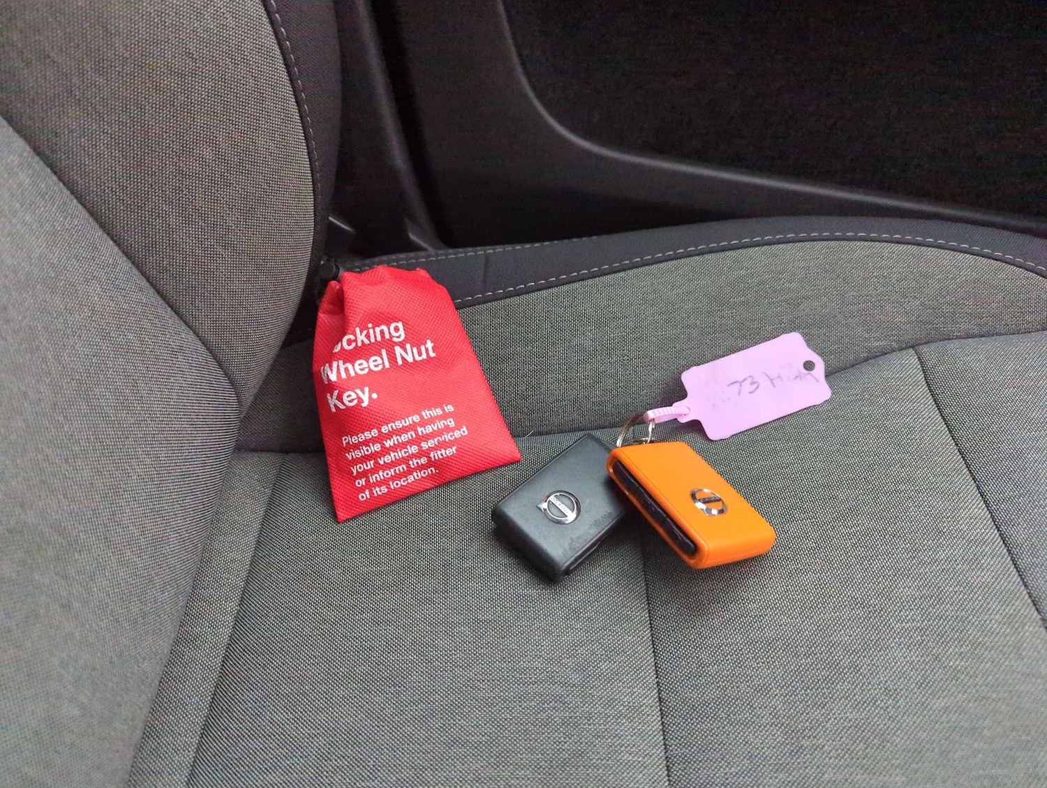 Used Volvo XC40 2024 for sale - 77896632: Photo 30