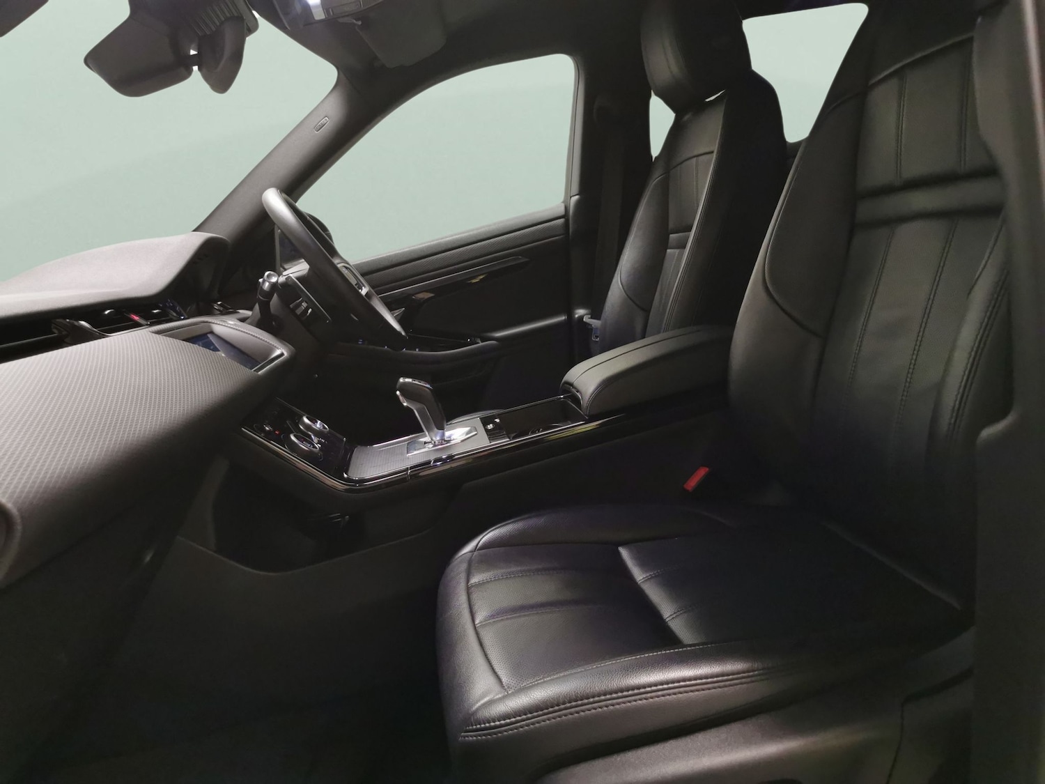 Used Land Rover Range Rover Evoque 2021 for sale - 76159396: Photo 4