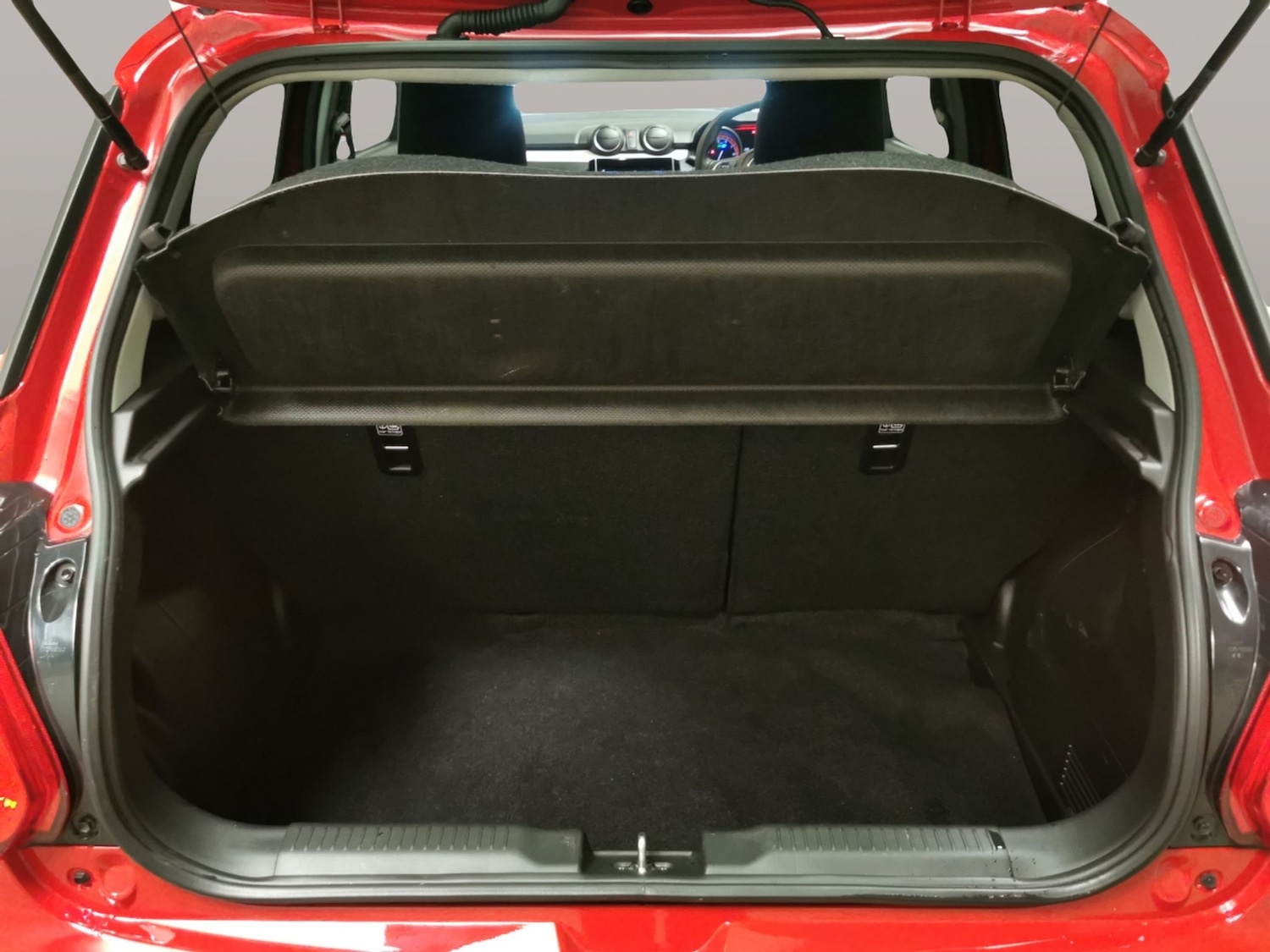 Used Suzuki Swift 2023 for sale - 76624019: Photo 31