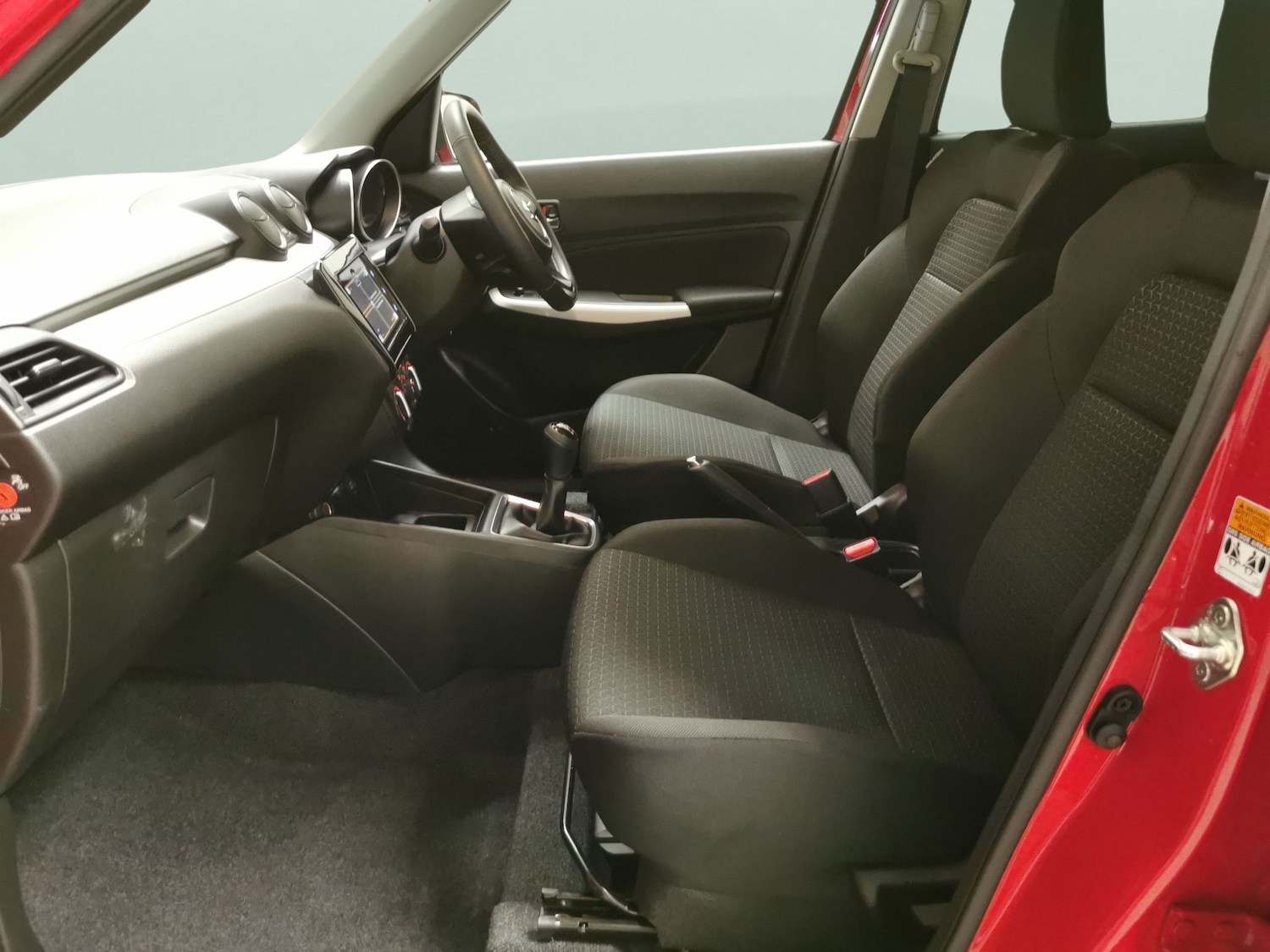 Used Suzuki Swift 2023 for sale - 76624019: Photo 4