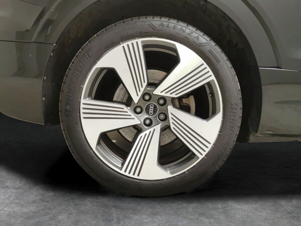 Used Audi e-tron 2022 for sale - 76240945: Photo 38