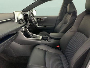 Used Toyota RAV4 2021 for sale - 75774354: Photo