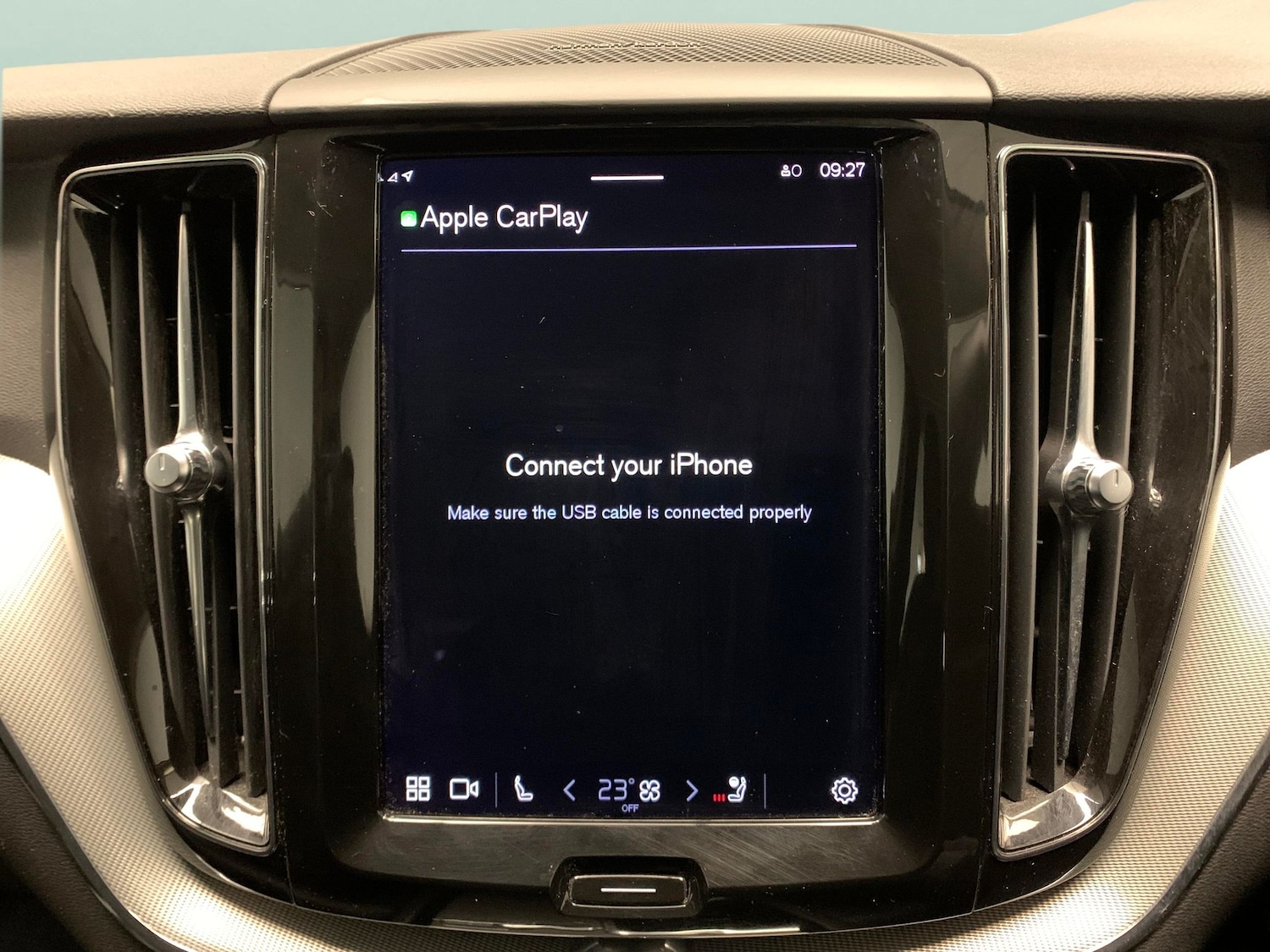 Used Volvo XC60 2022 for sale - 77047970: Photo 16