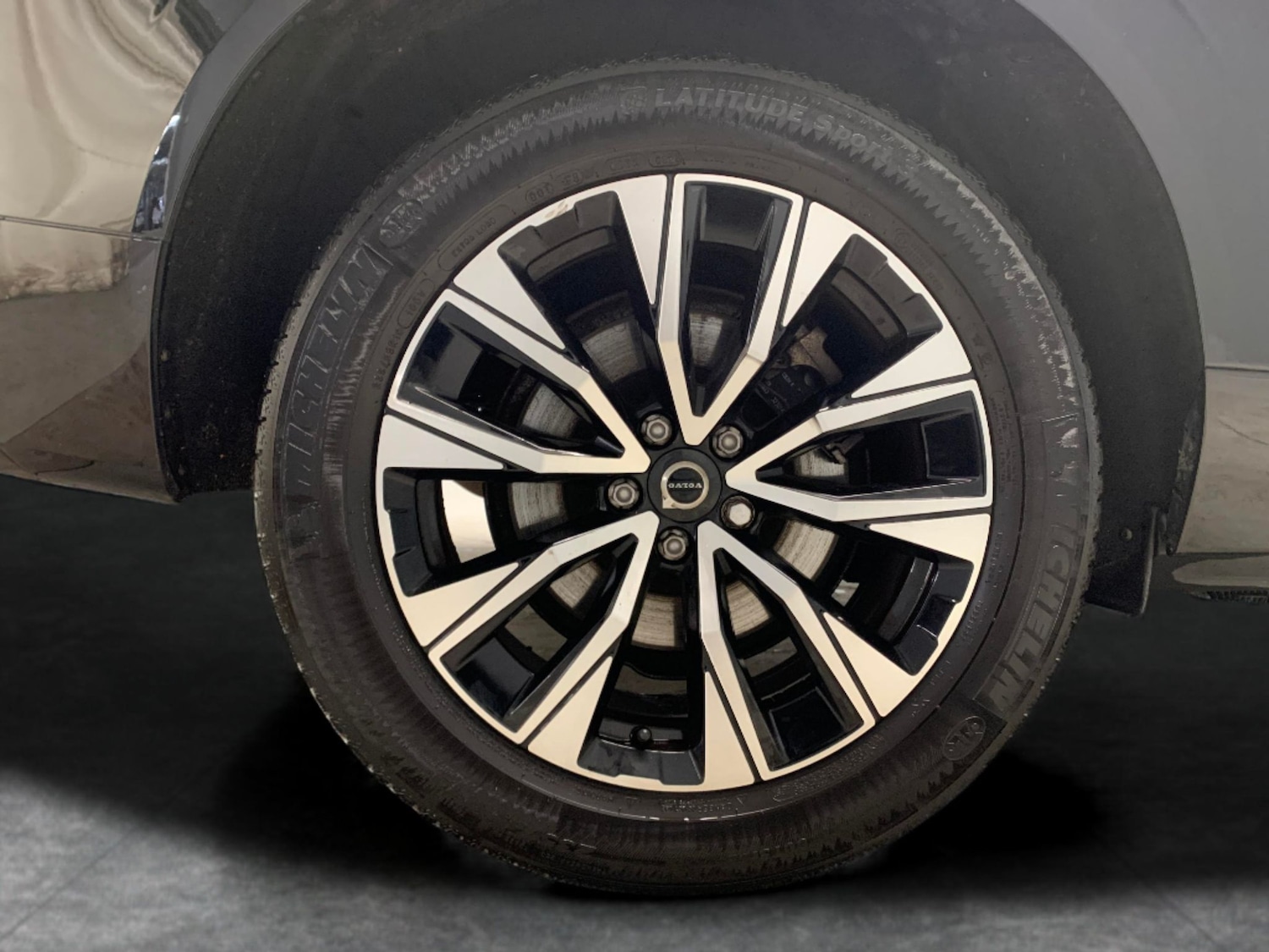 Used Volvo XC60 2022 for sale - 77047970: Photo 24